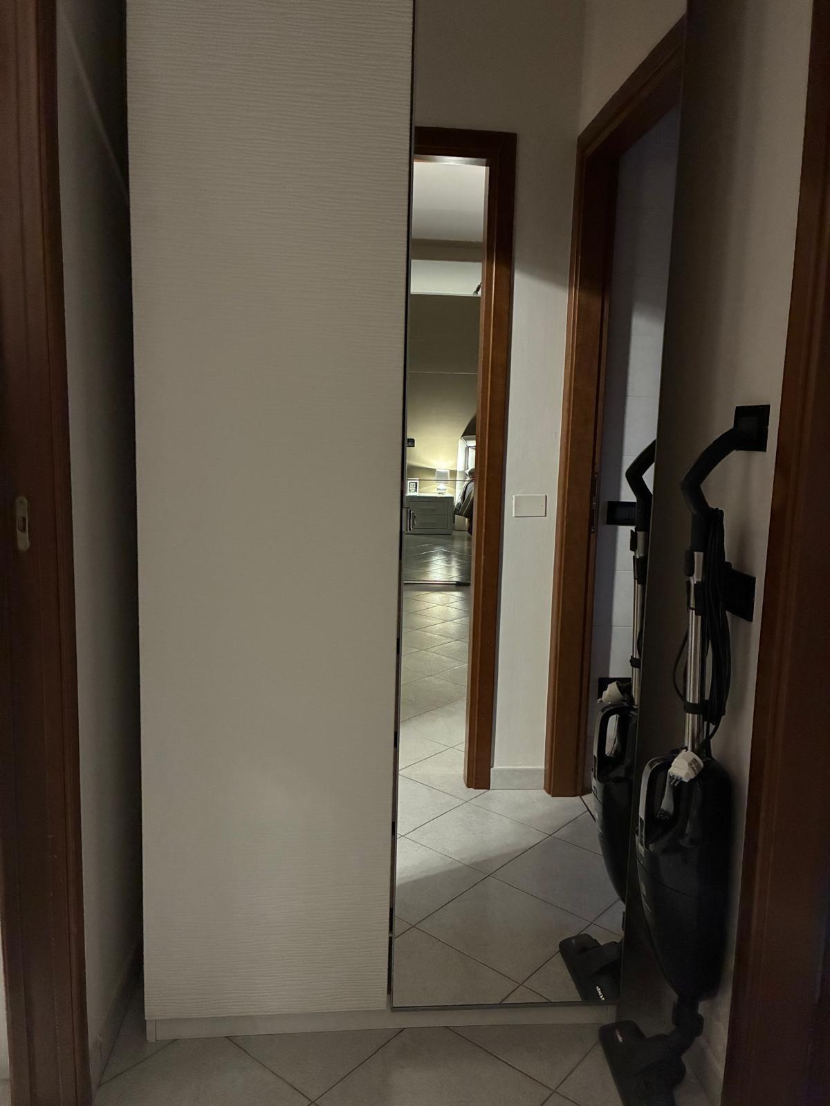 Trilocale con terrazzo a Poggibonsi