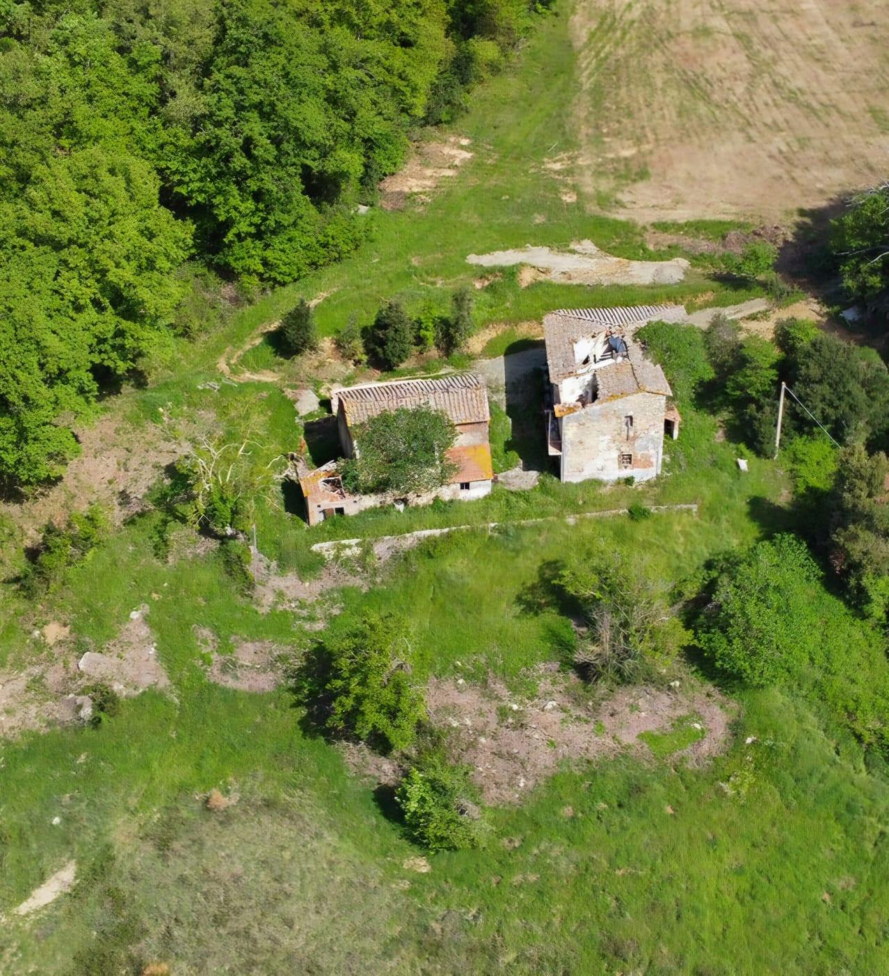 Rustico da ristrutturare a Gambassi Terme