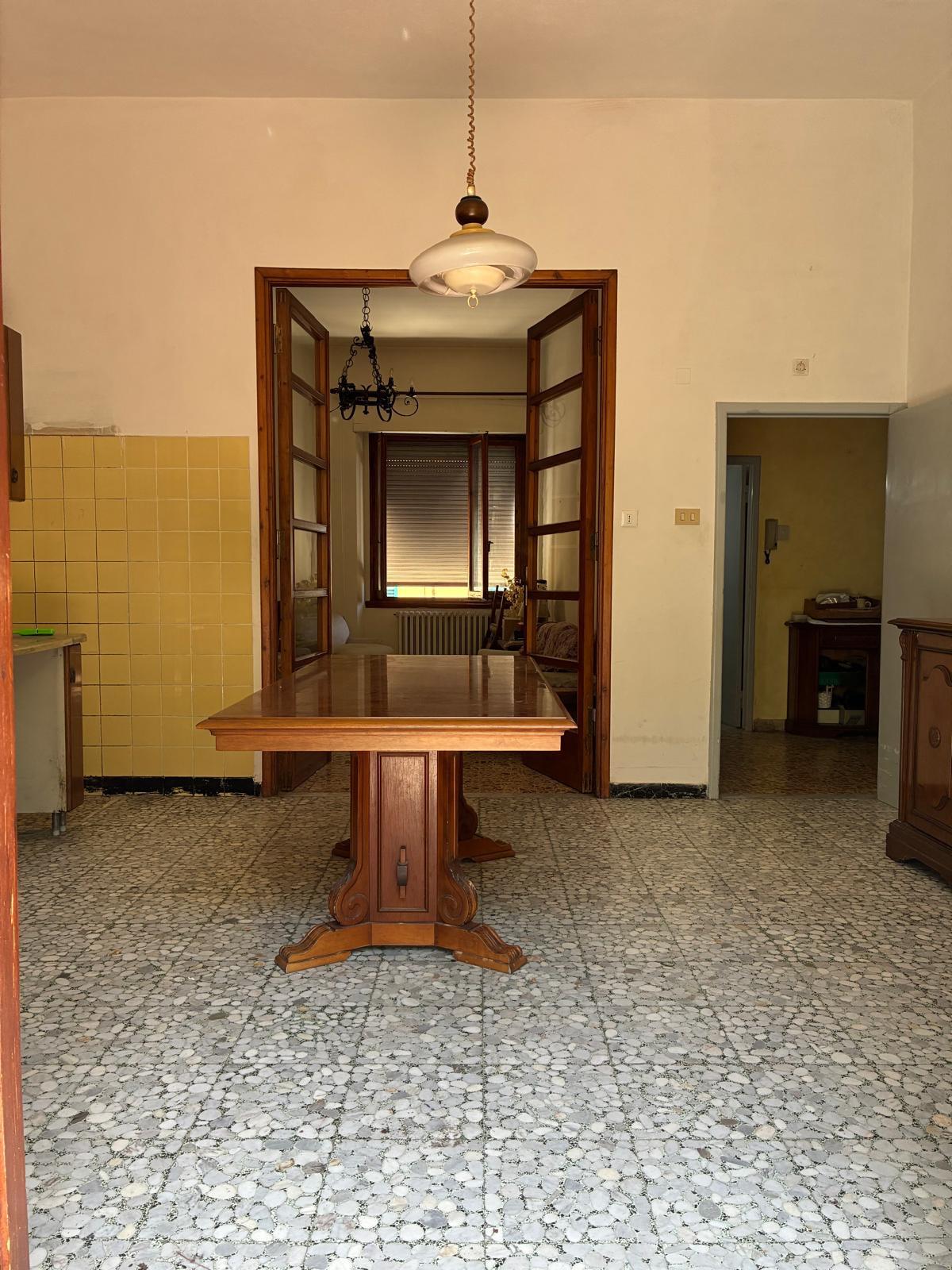 Casa indipendente con giardino a Poggibonsi