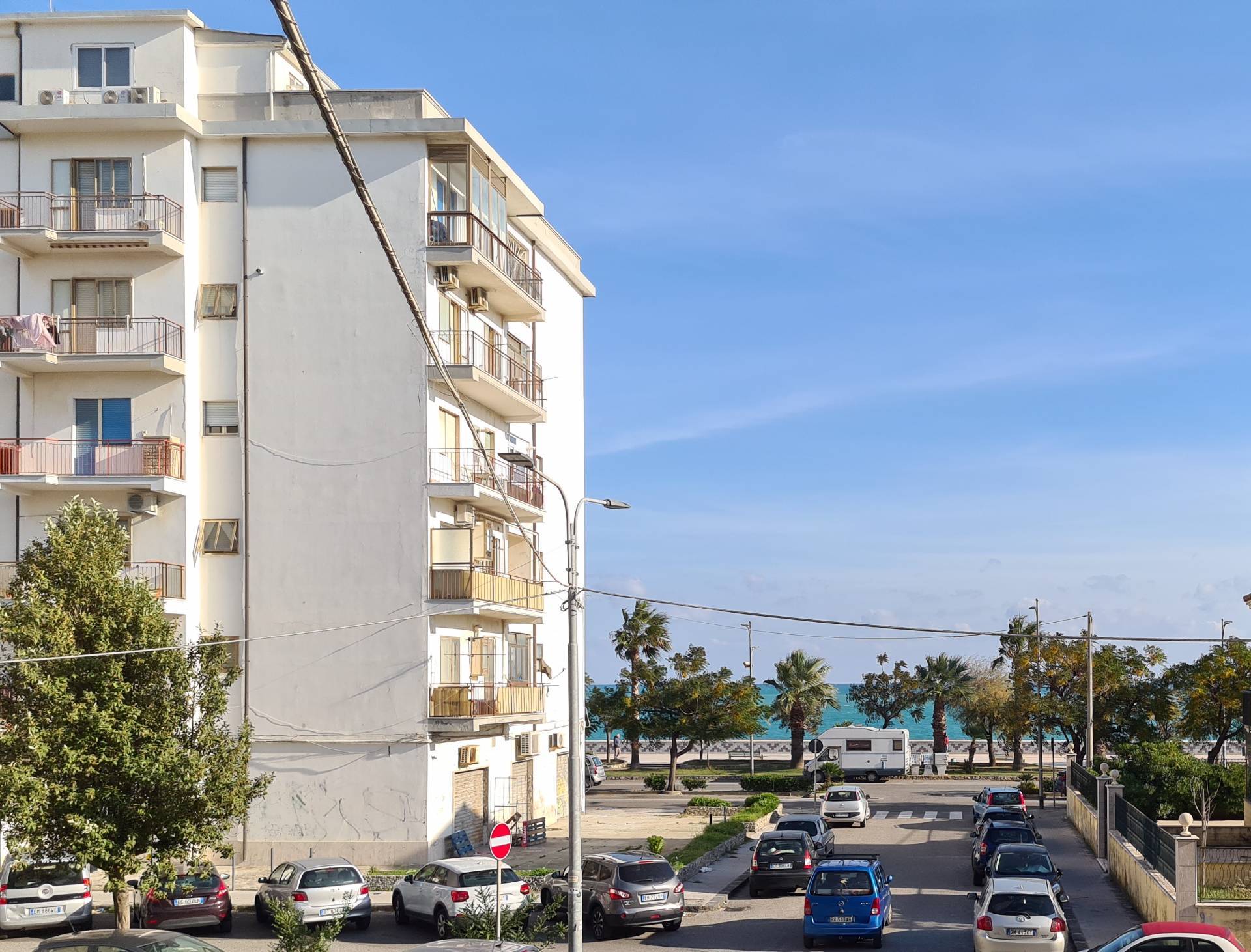 Quadrilocale arredato in affitto, Catanzaro lungomare