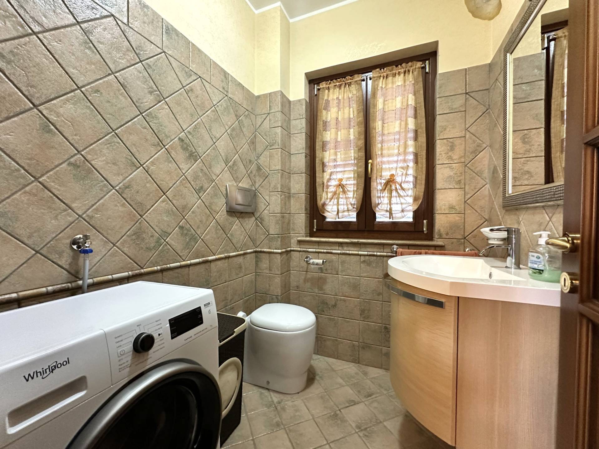 Villa Singola in vendita a Montepaone, Montepaone Lido