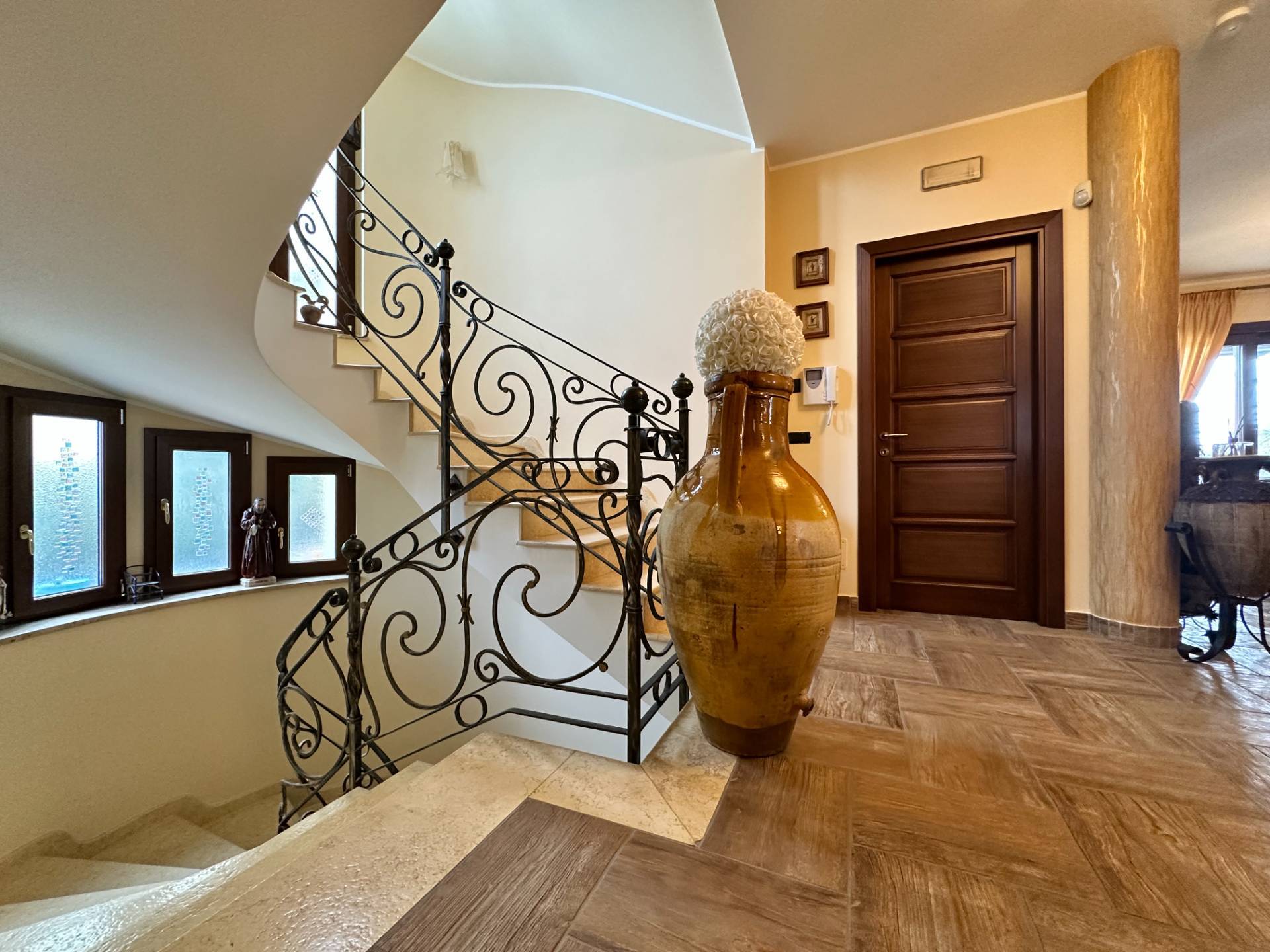 Villa Singola in vendita a Montepaone, Montepaone Lido