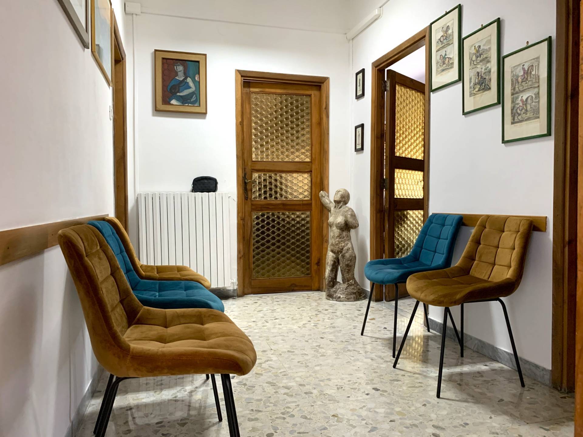 Ufficio/studio in affitto a Catanzaro, Centro storico
