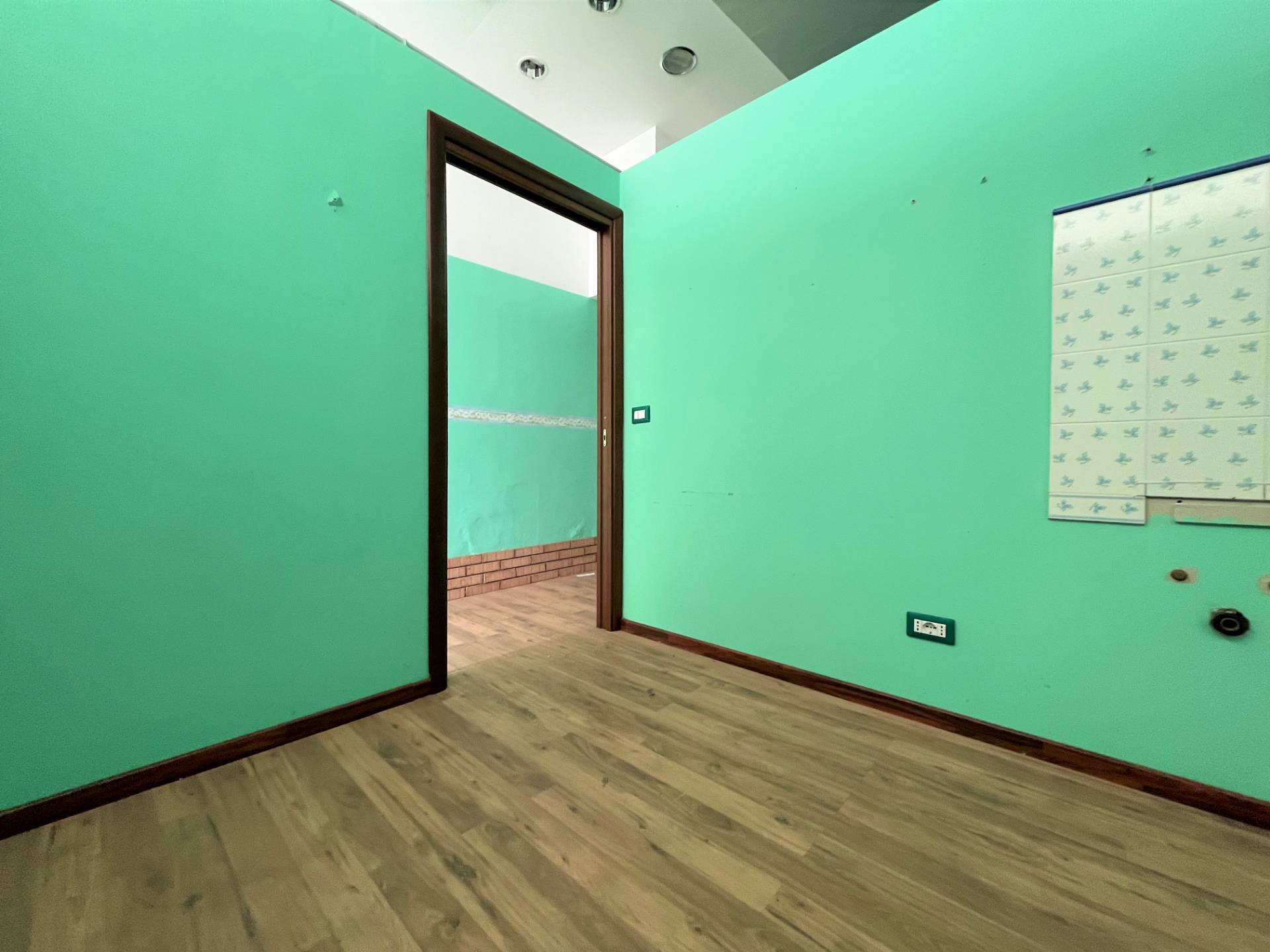 Negozio in affitto a Catanzaro, Catanzaro Centro