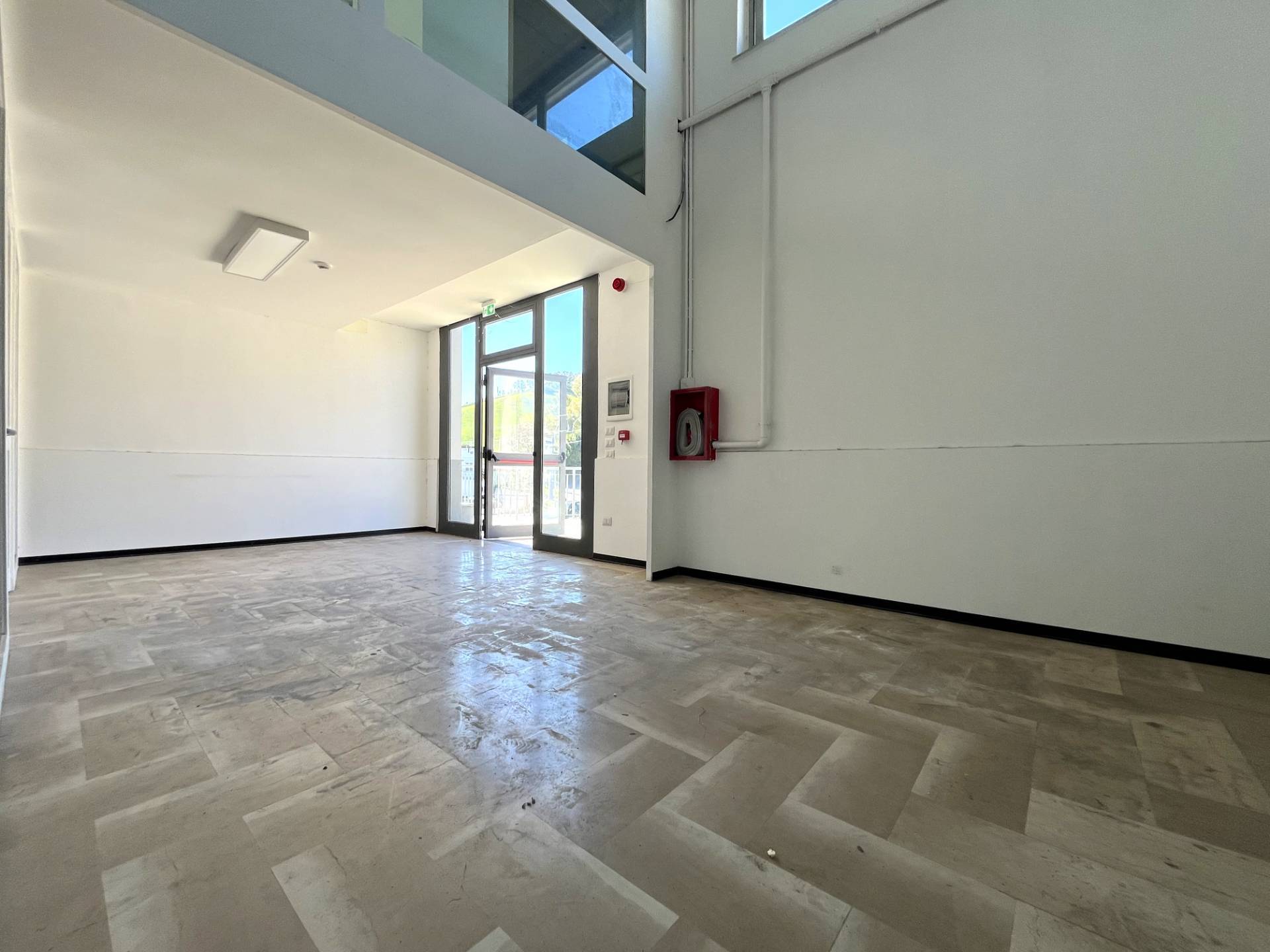 Negozio in affitto a Catanzaro, Catanzaro Sud