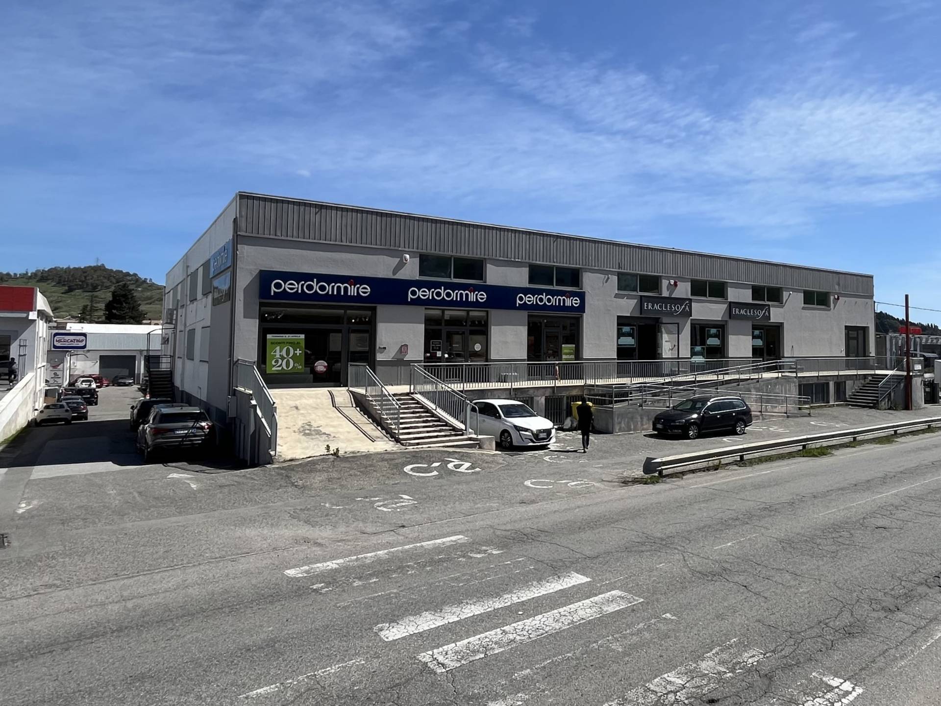 Deposito/Magazzino in affitto a Catanzaro, Catanzaro Sud