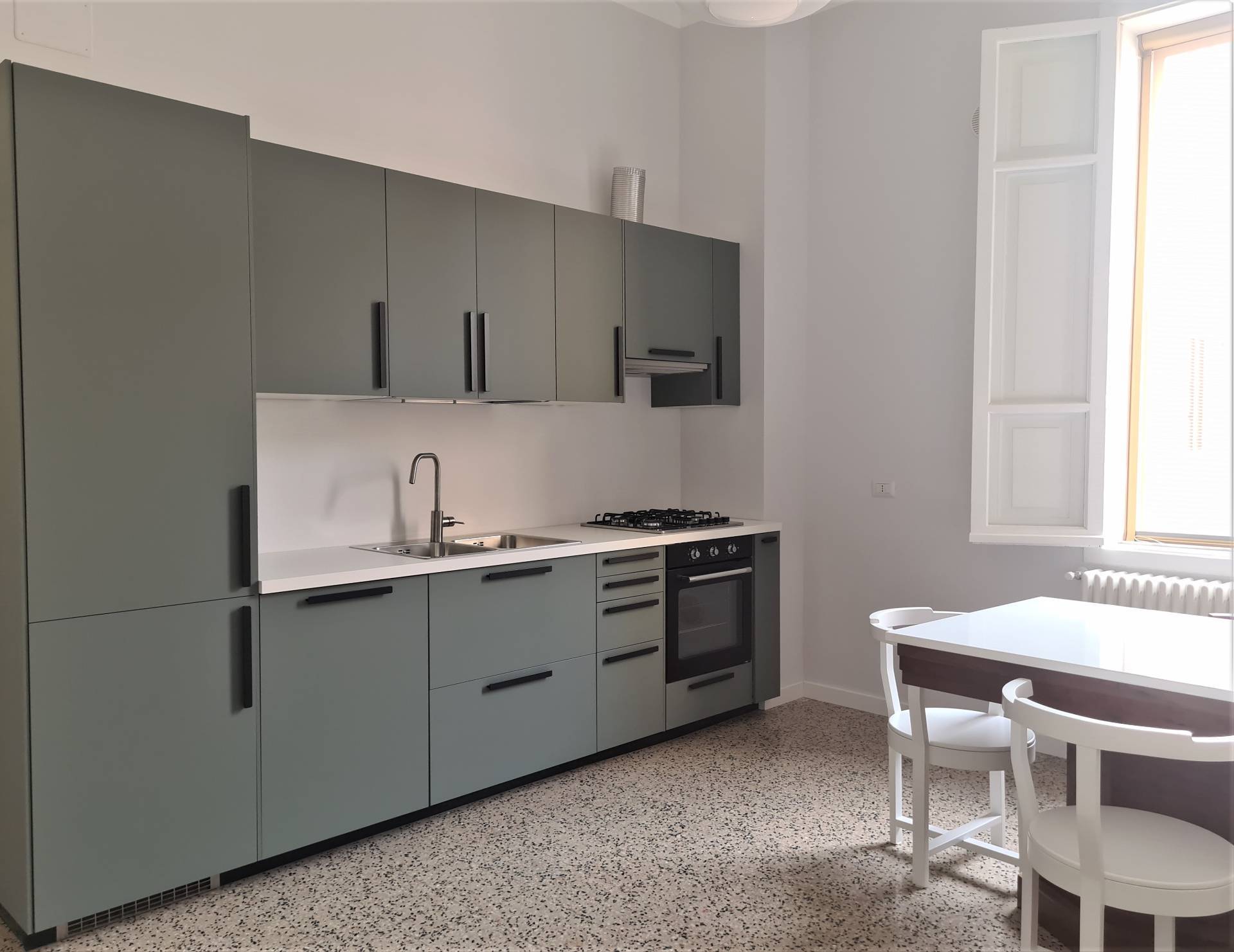 Appartamento in affitto a Catanzaro, Lungomare
