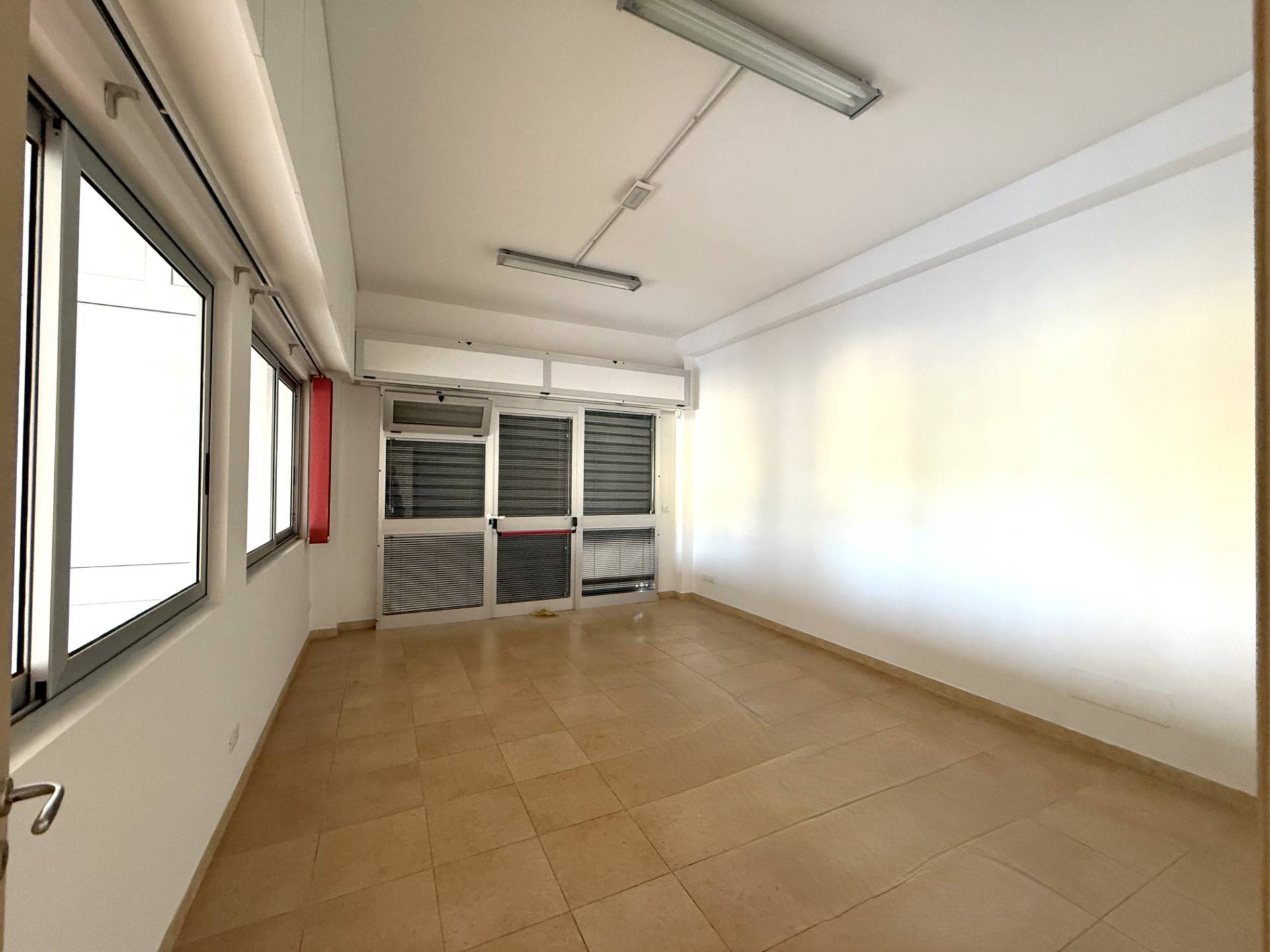 Ufficio/studio in vendita a Catanzaro, Lido Casciolino