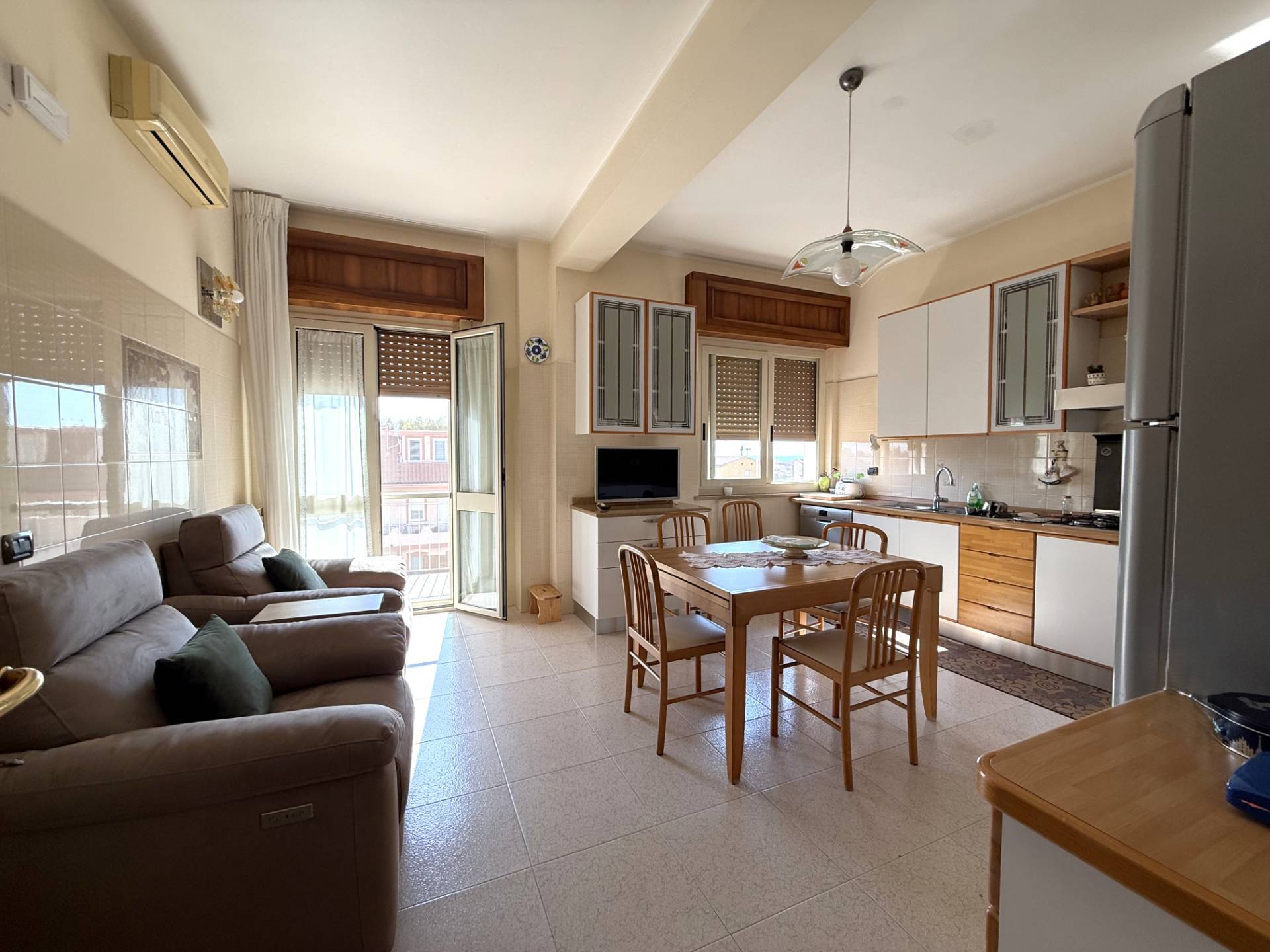 Appartamento in vendita a Catanzaro, Catanzaro Lido