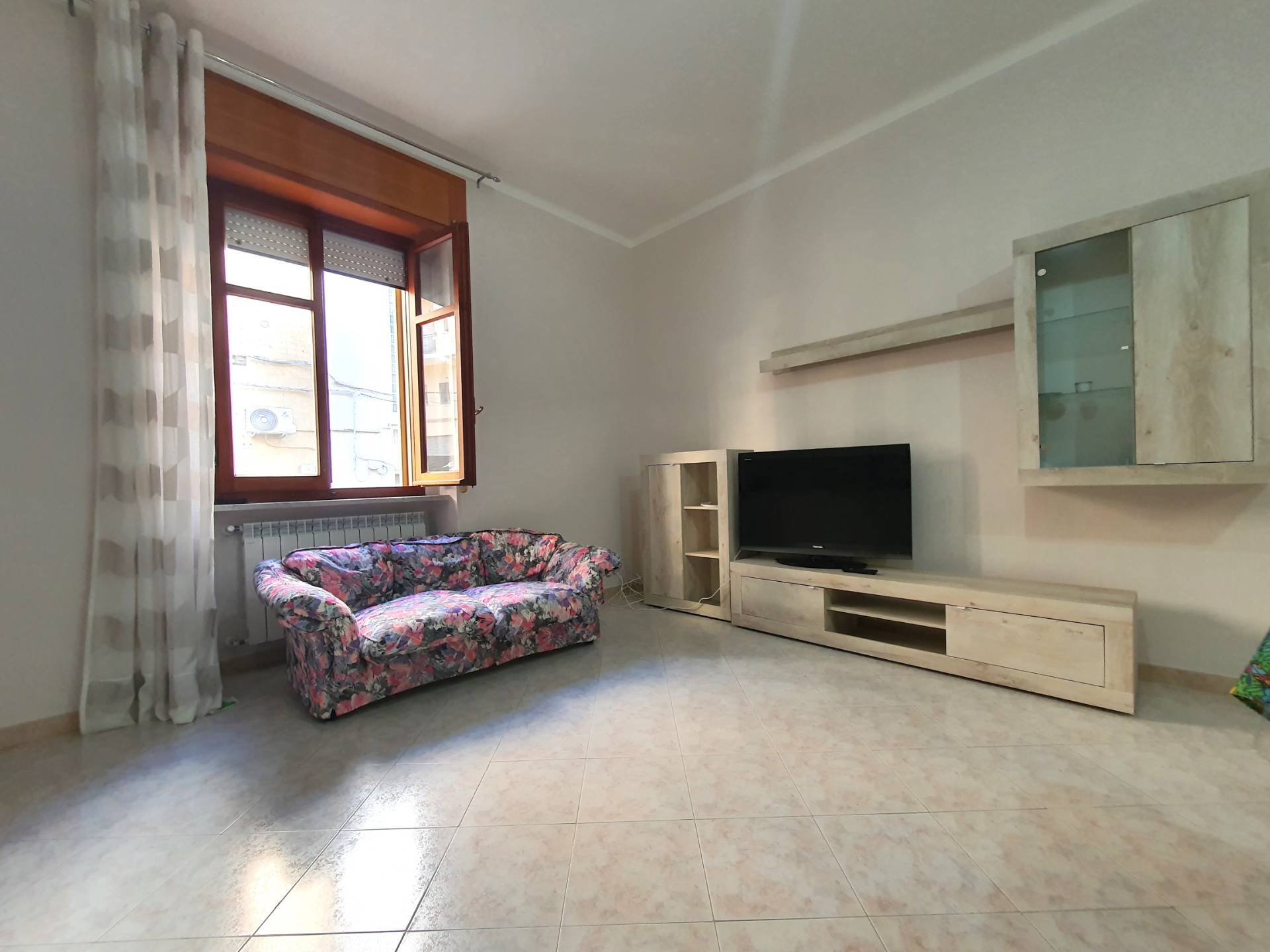 Appartamento in affitto a Catanzaro, Centro storico