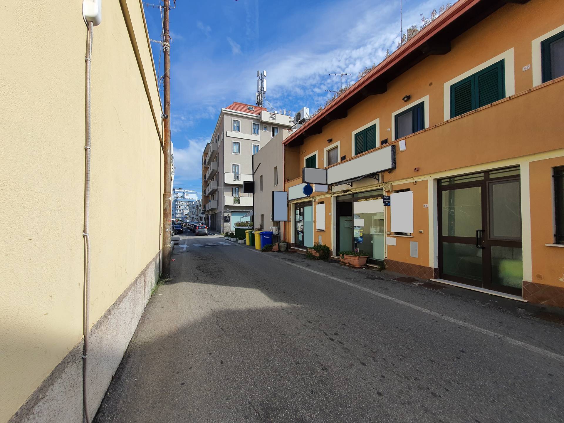 Negozio in affitto a Catanzaro, Lido Corso