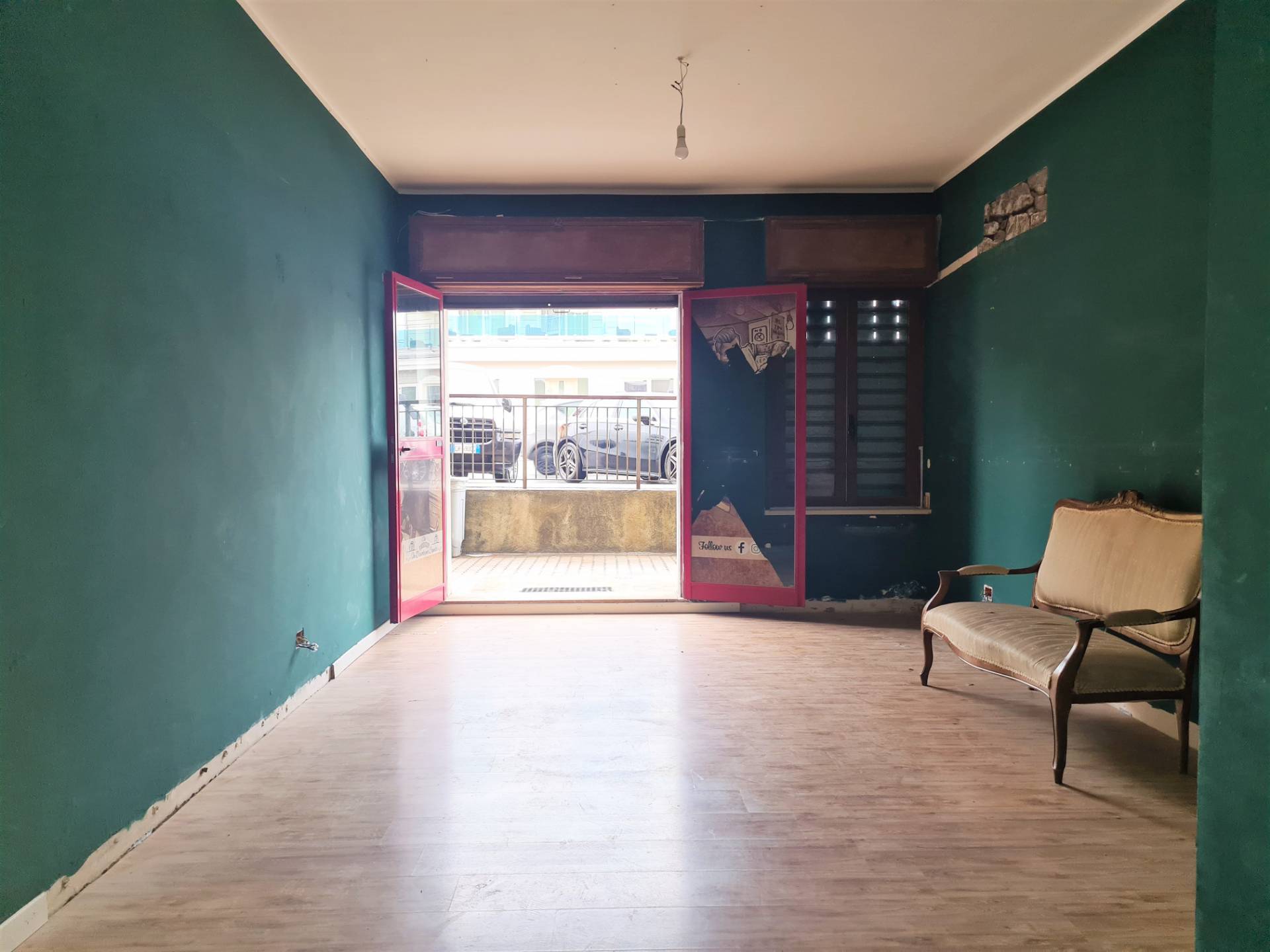 Negozio in affitto a Catanzaro, Lido Casciolino