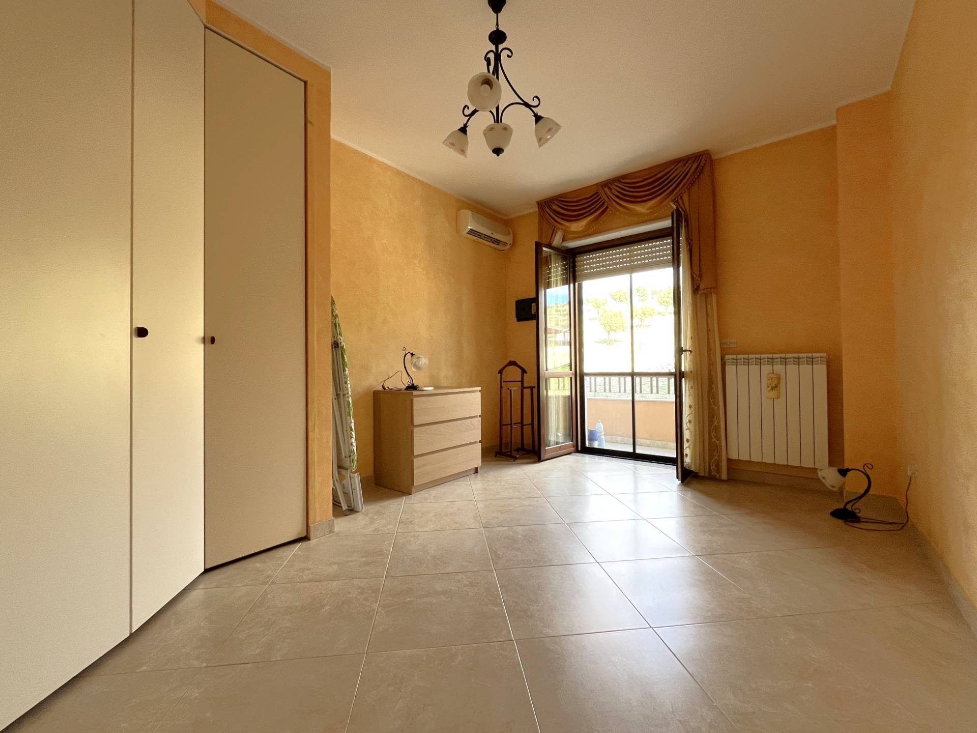 Appartamento in affitto a Catanzaro, Santa Maria