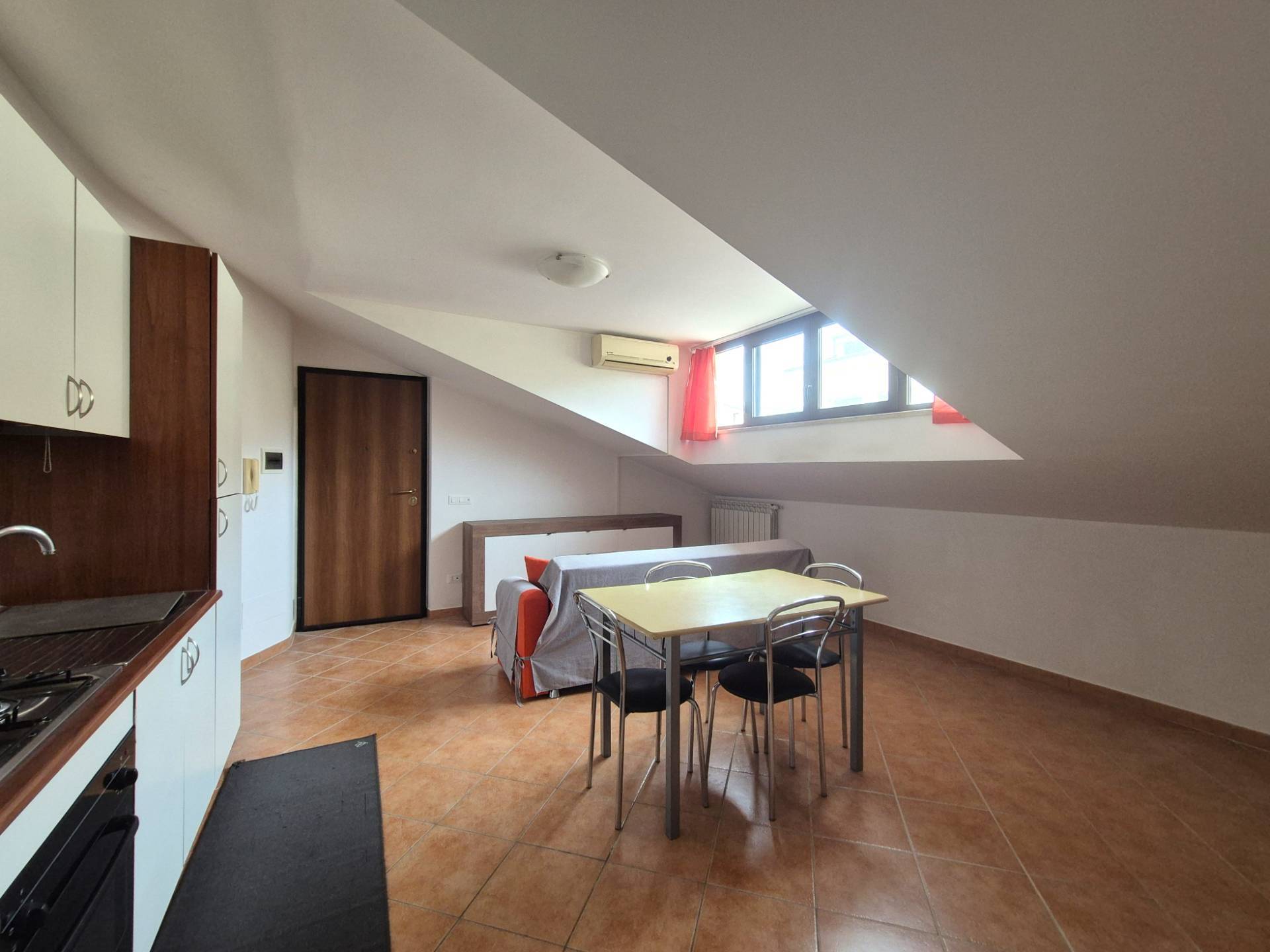 Appartamento in affitto a Catanzaro, Santa Maria