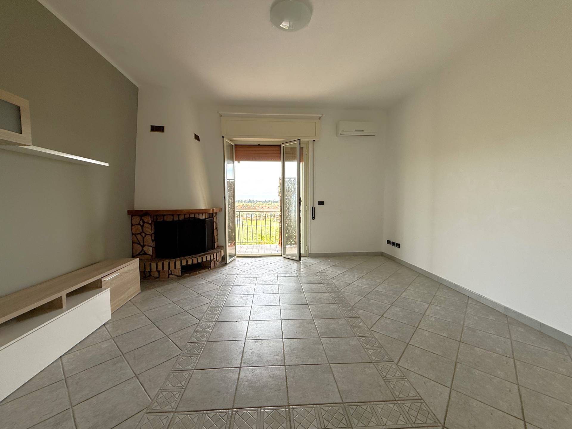 Appartamento in affitto a Catanzaro, CZ Lido Giovino