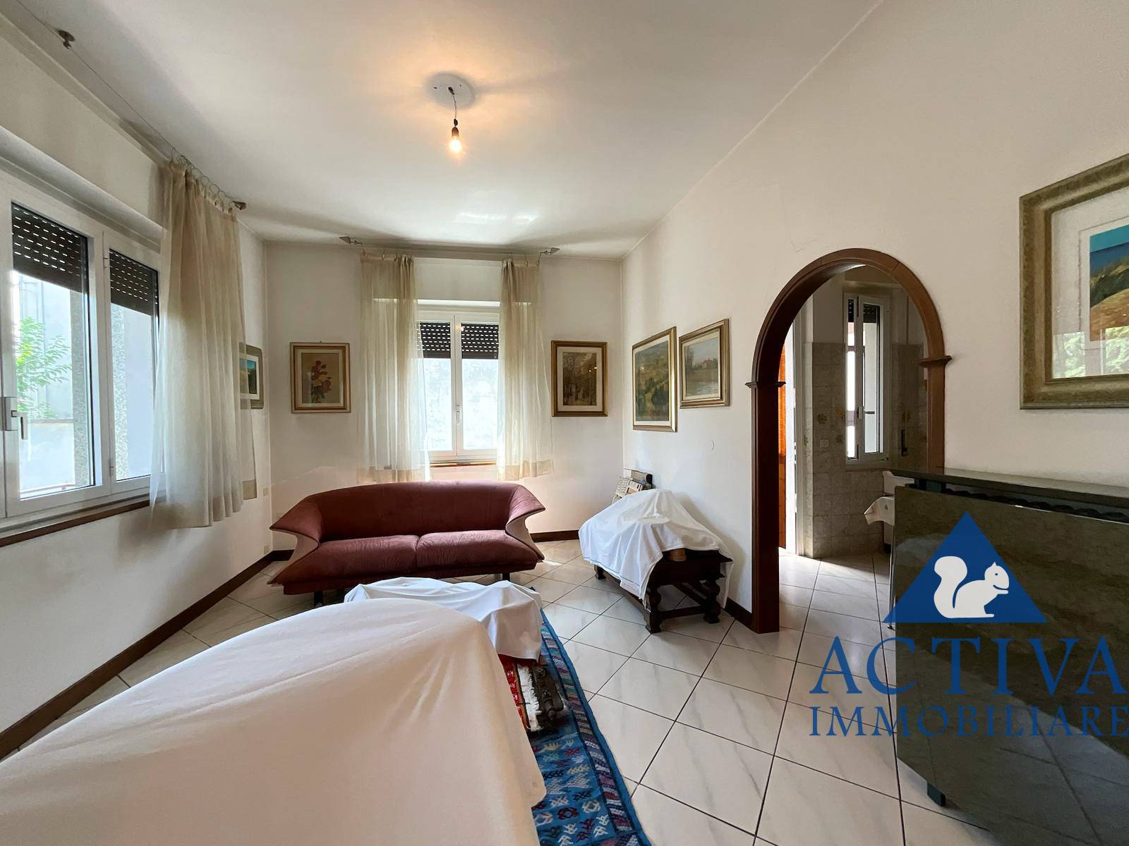 villa bifamiliare in vendita a Olgiate Olona