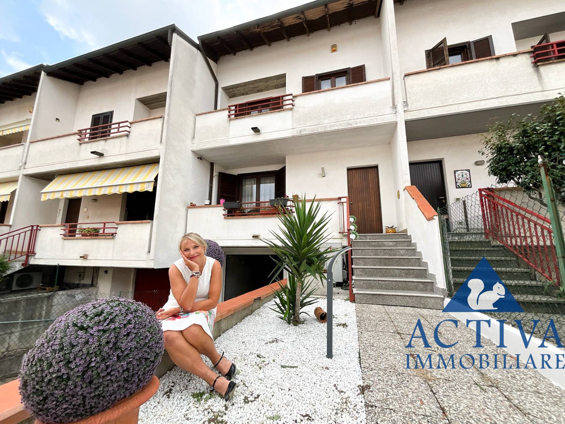 Villette a schiera in vendita a Solbiate Olona