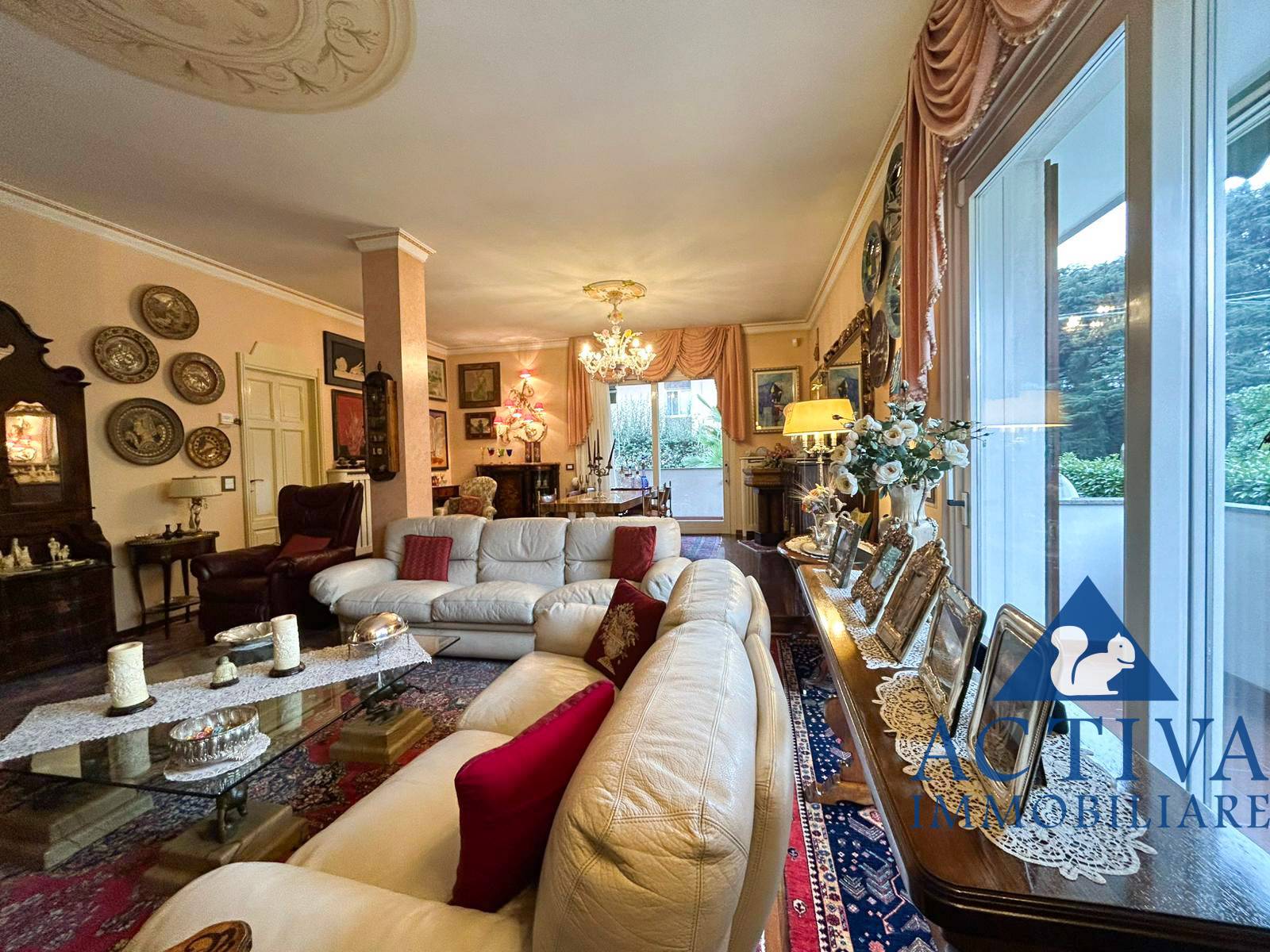 Villa in vendita a Olgiate Olona