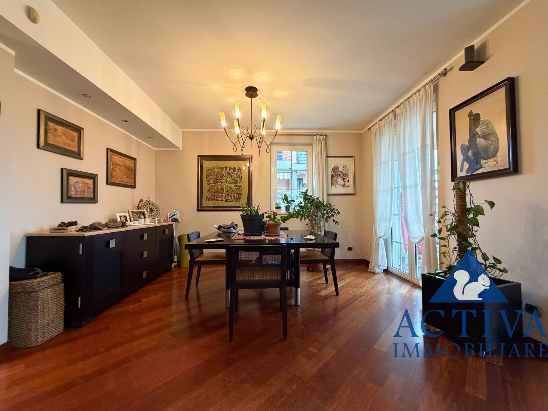 villa bifamiliare in vendita a Magnago