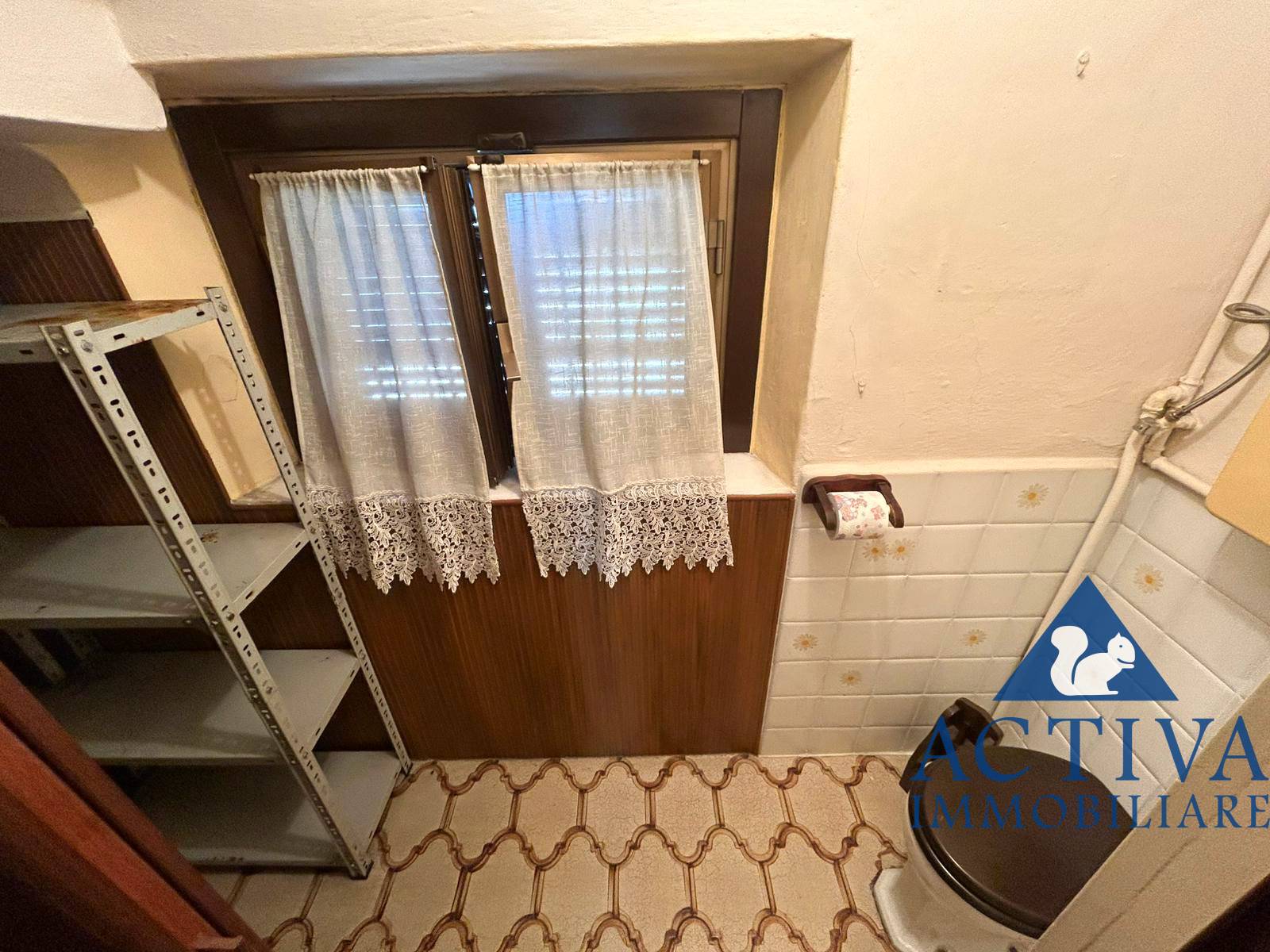 villa bifamiliare in vendita a Castellanza, Castegnate