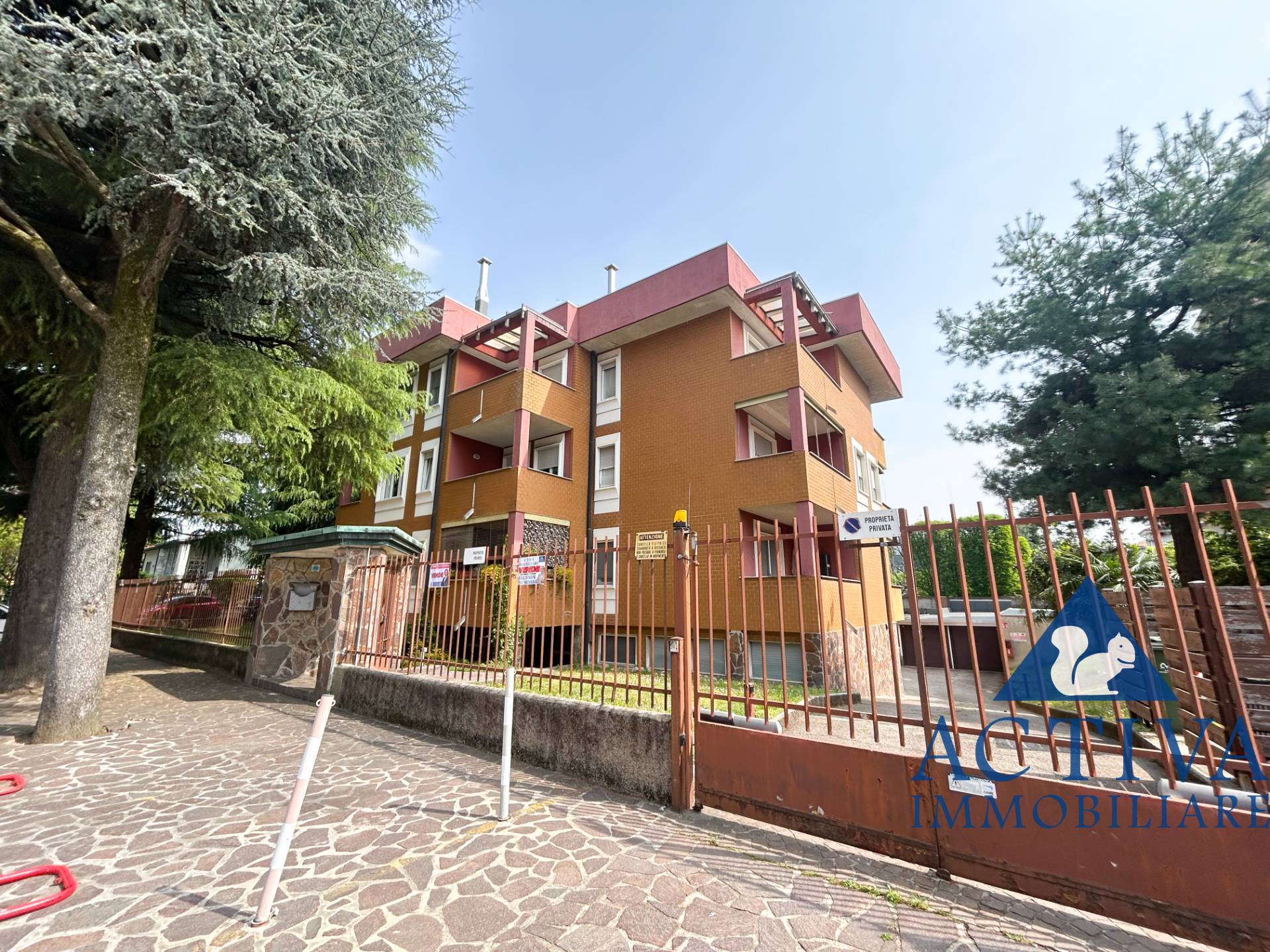 Appartamento in vendita a Olgiate Olona, Buon Ges