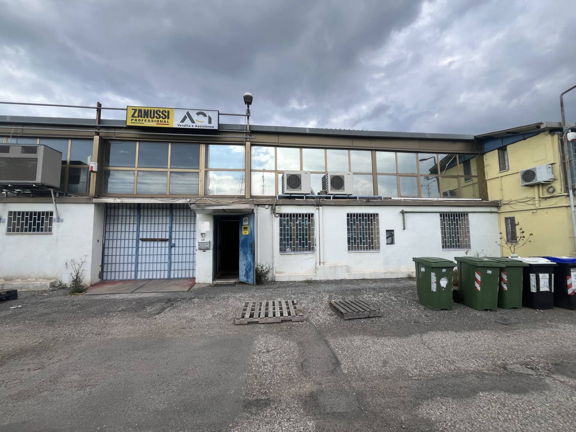 Opificio in affitto a Roma, Portuense