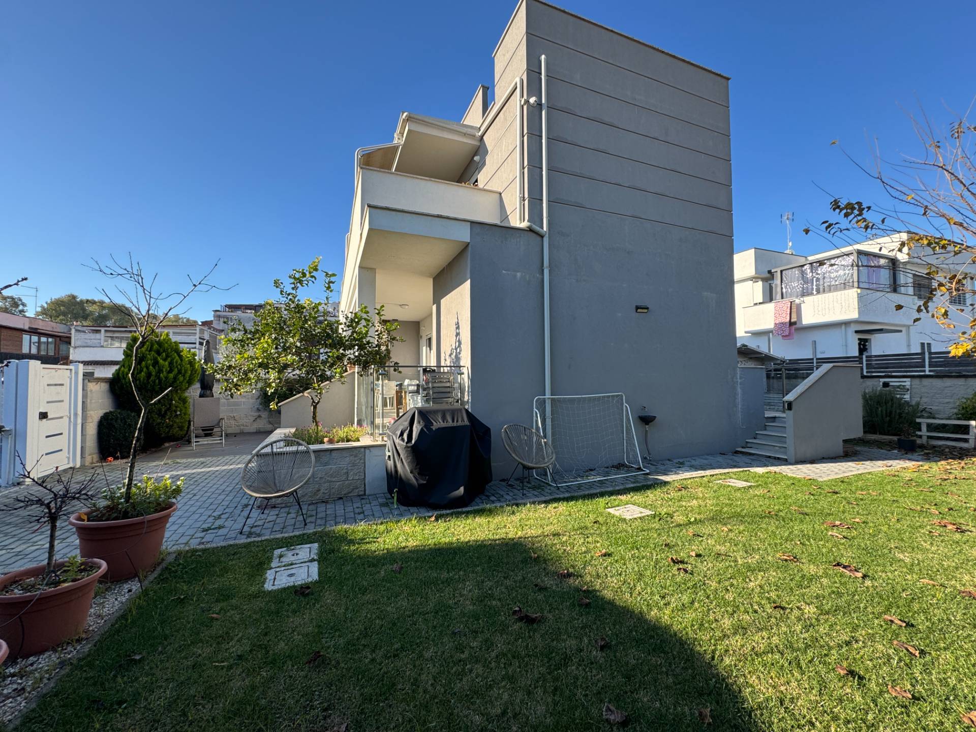 Bifamiliare in vendita a Roma, Piana del Sole