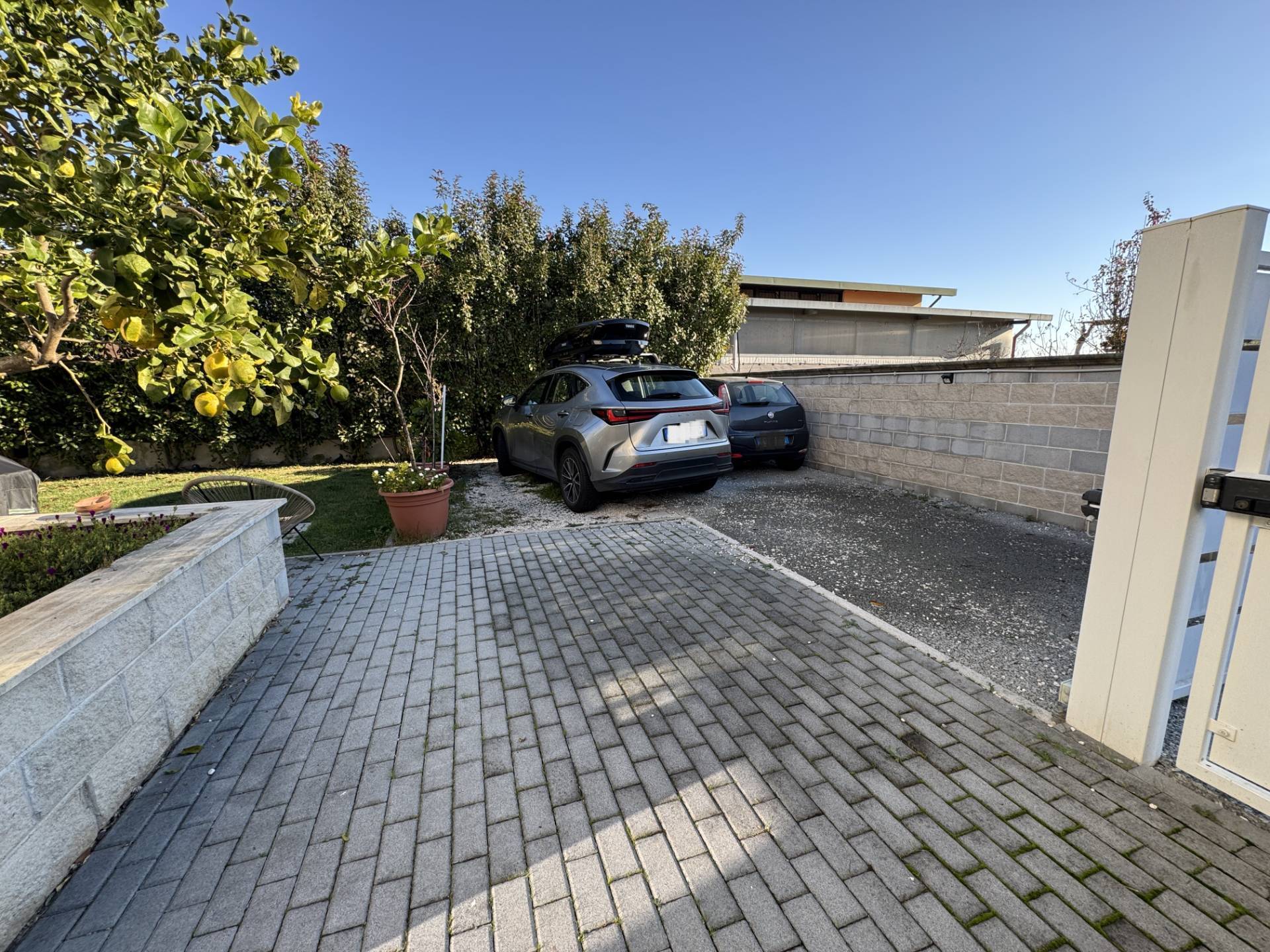 Bifamiliare in vendita a Roma, Piana del Sole