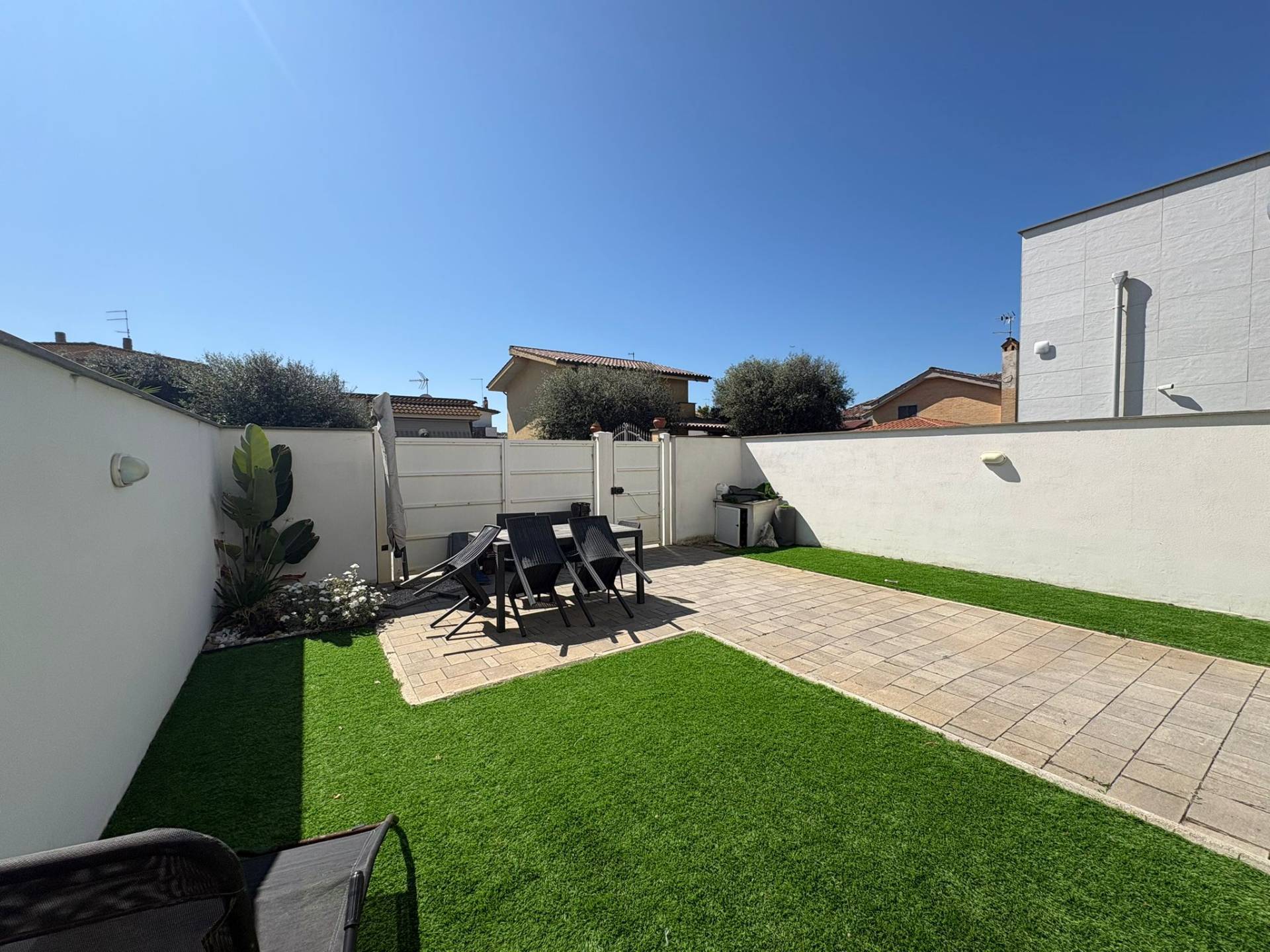 Villetta a schiera in vendita a Fiumicino, Focene