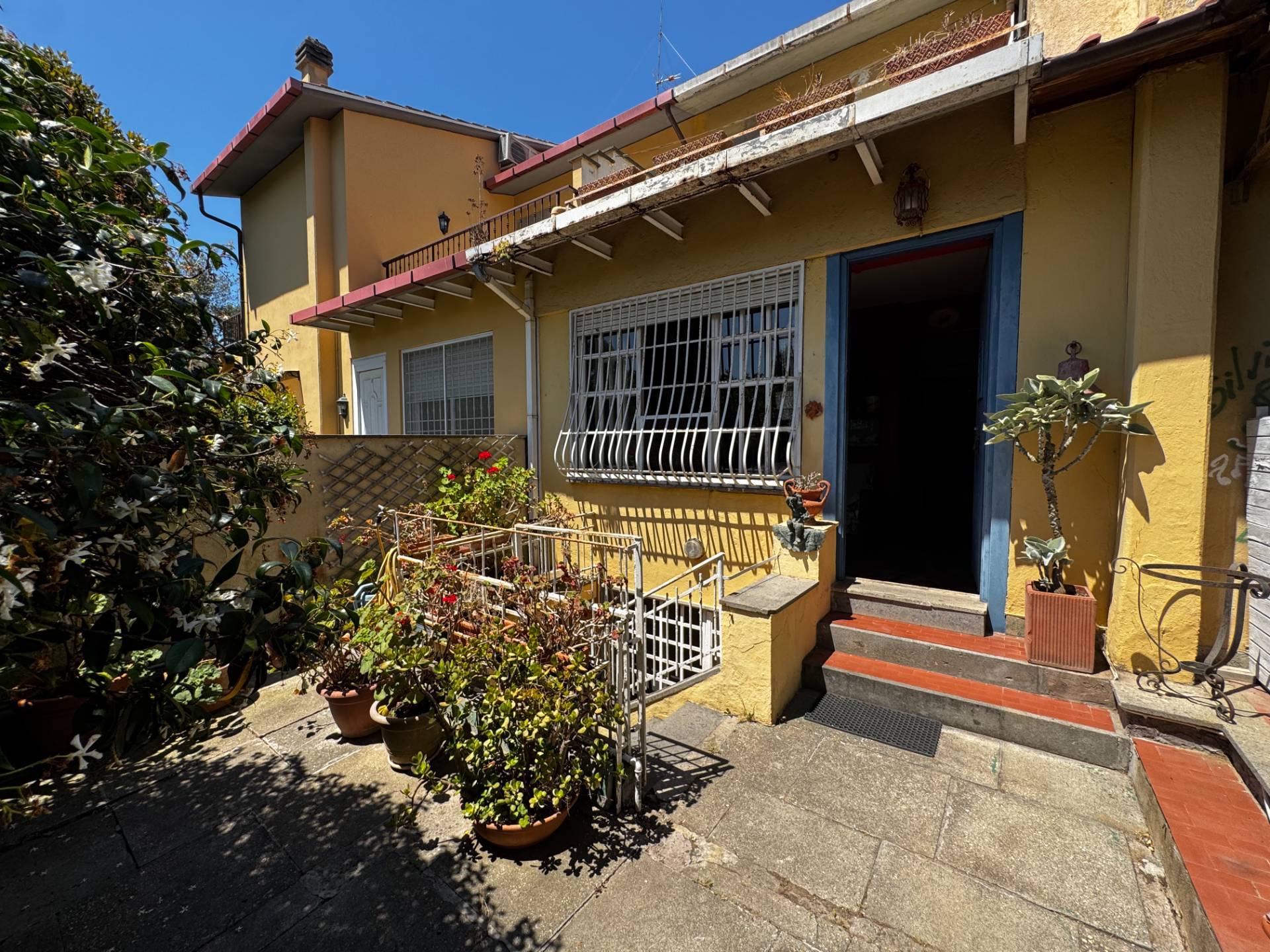 Villa quadrifamiliare in vendita a Roma, Casalpalocco