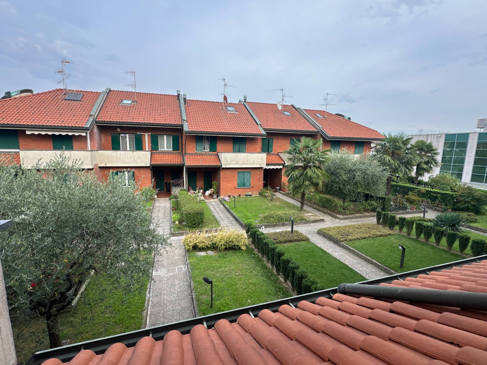 Villa Bifamiliare in vendita a Osnago, Centrale
