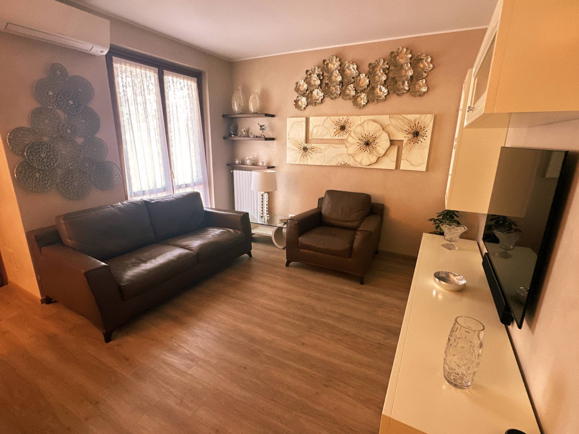 Villa a Schiera in vendita a Robbiate, Prossima Al Centro