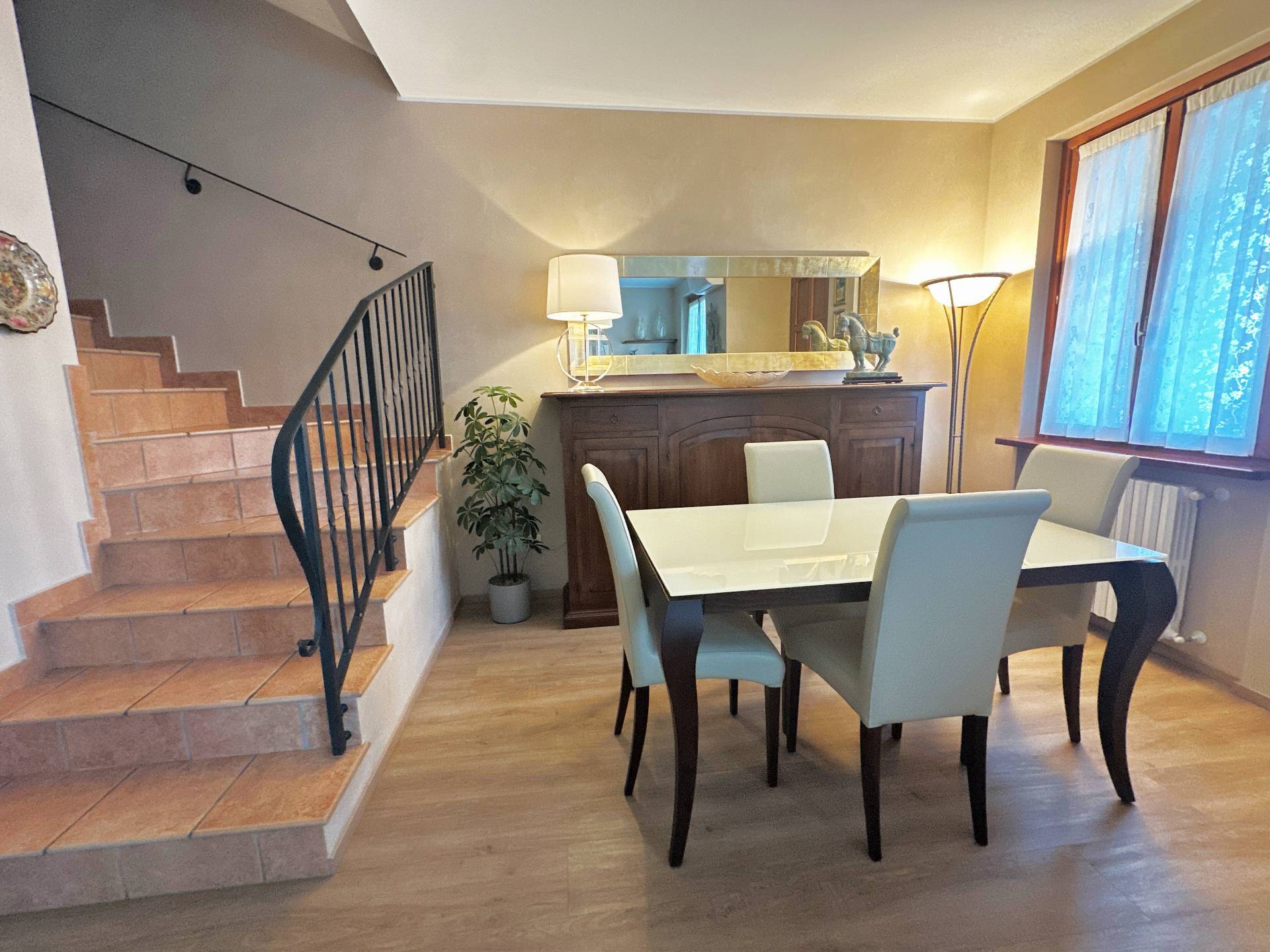 Villa a Schiera in vendita a Robbiate, Prossima Al Centro