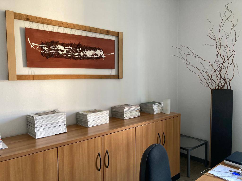 Ufficio in vendita a Ronco Briantino, Centro