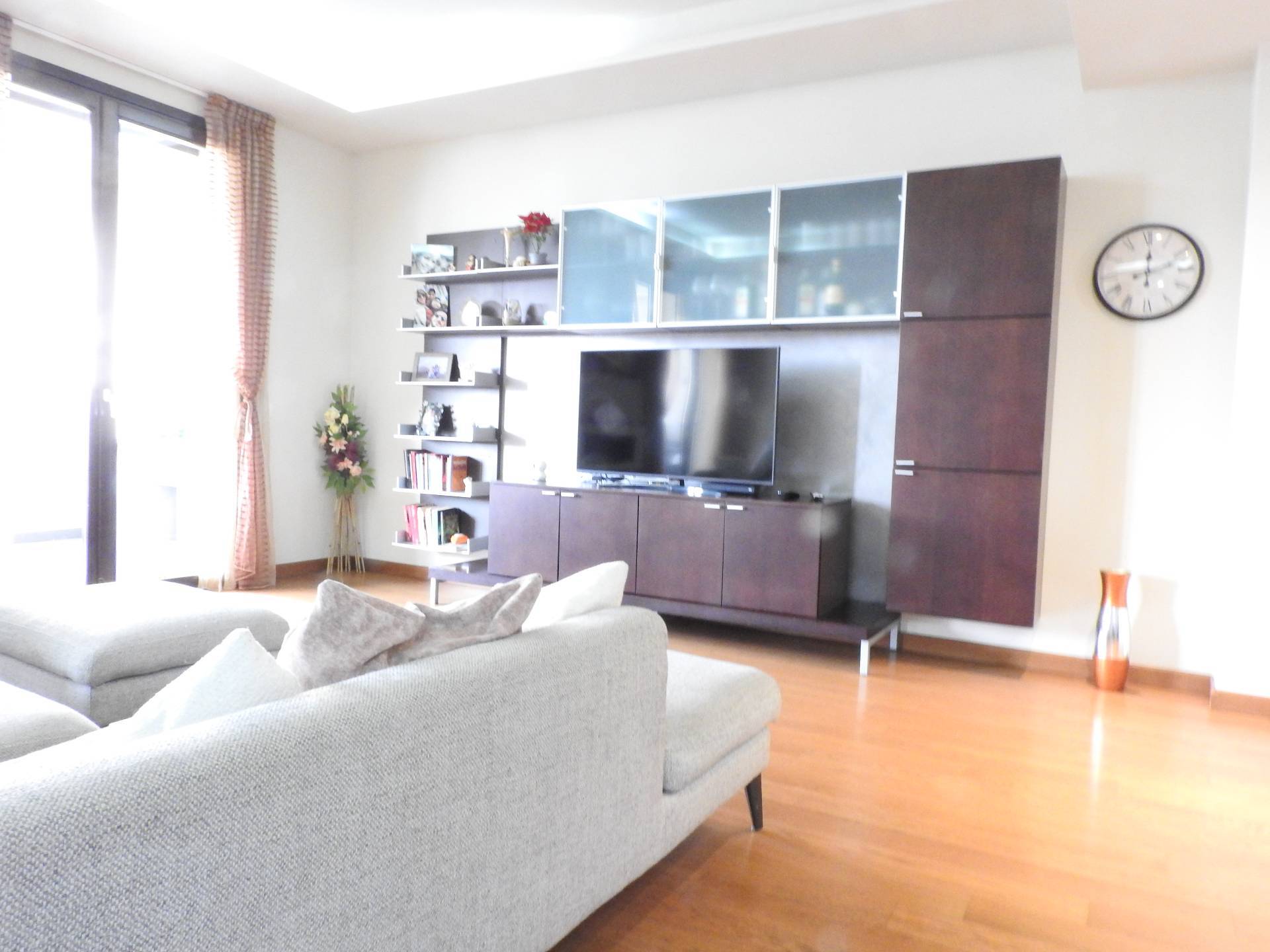 Appartamento in vendita a Senago