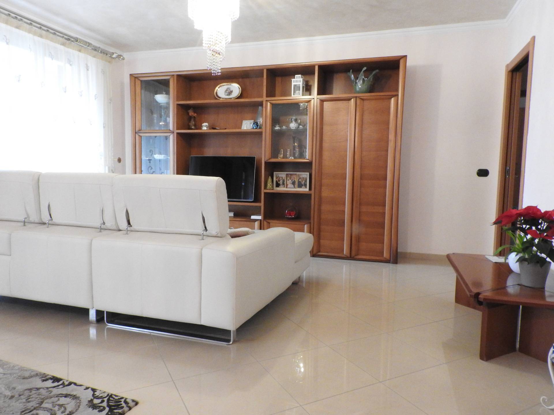 Appartamento in vendita a Bernareggio, Carabinieri