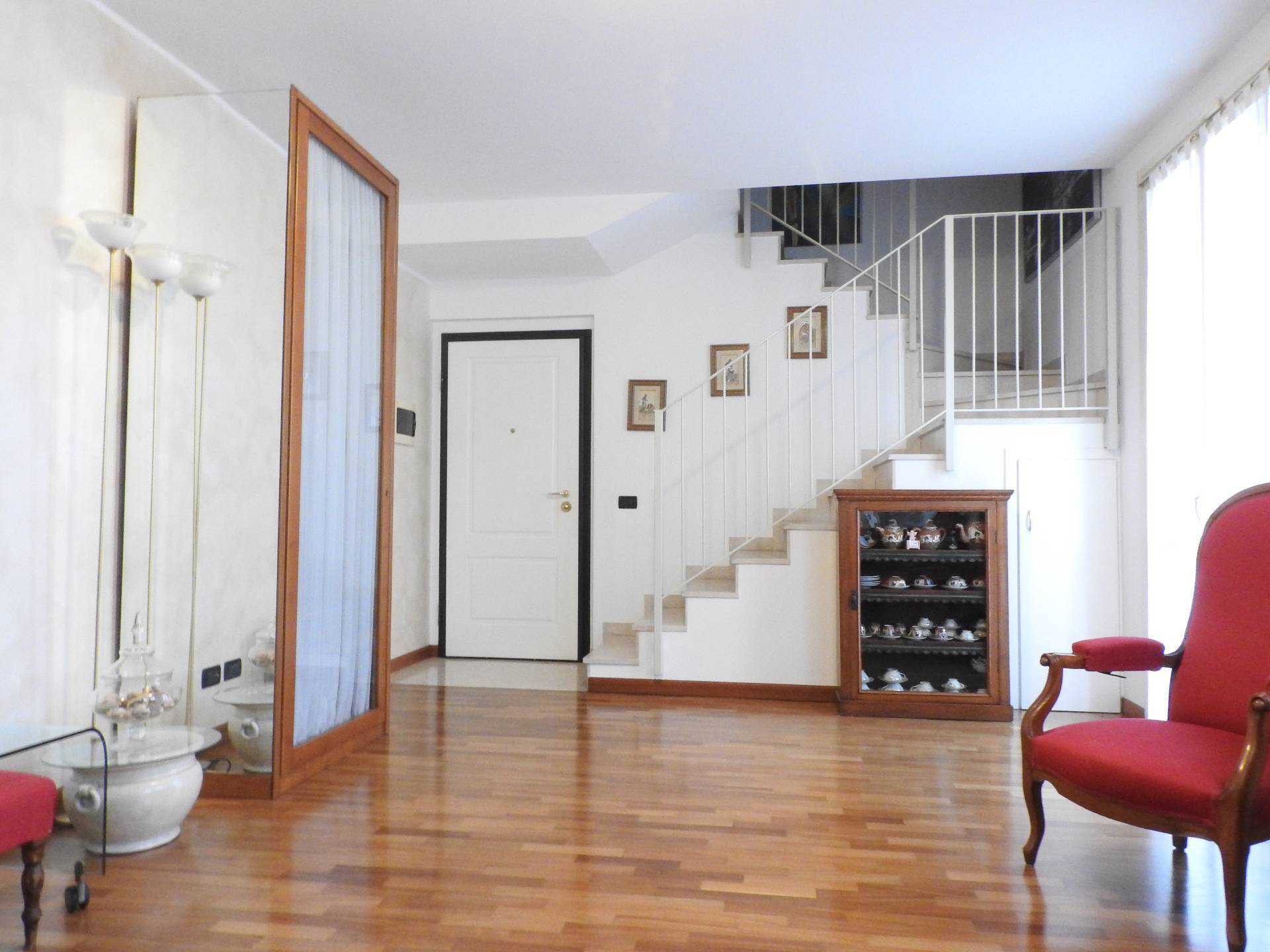 Appartamento in vendita a Robbiate, Semi Centro