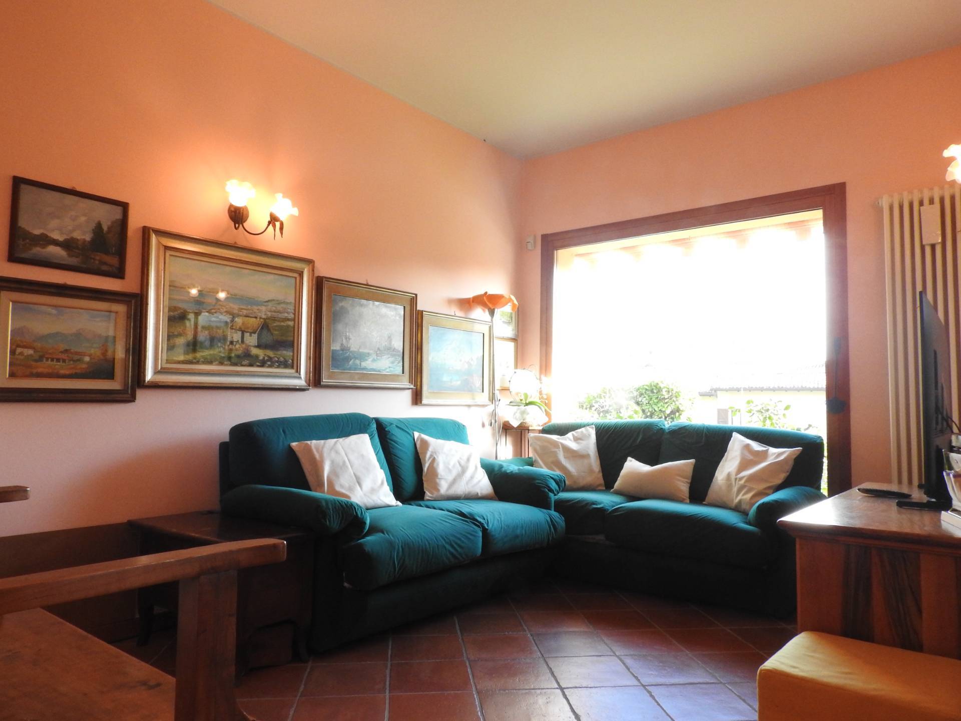 Villetta in vendita a Calco, Arlate