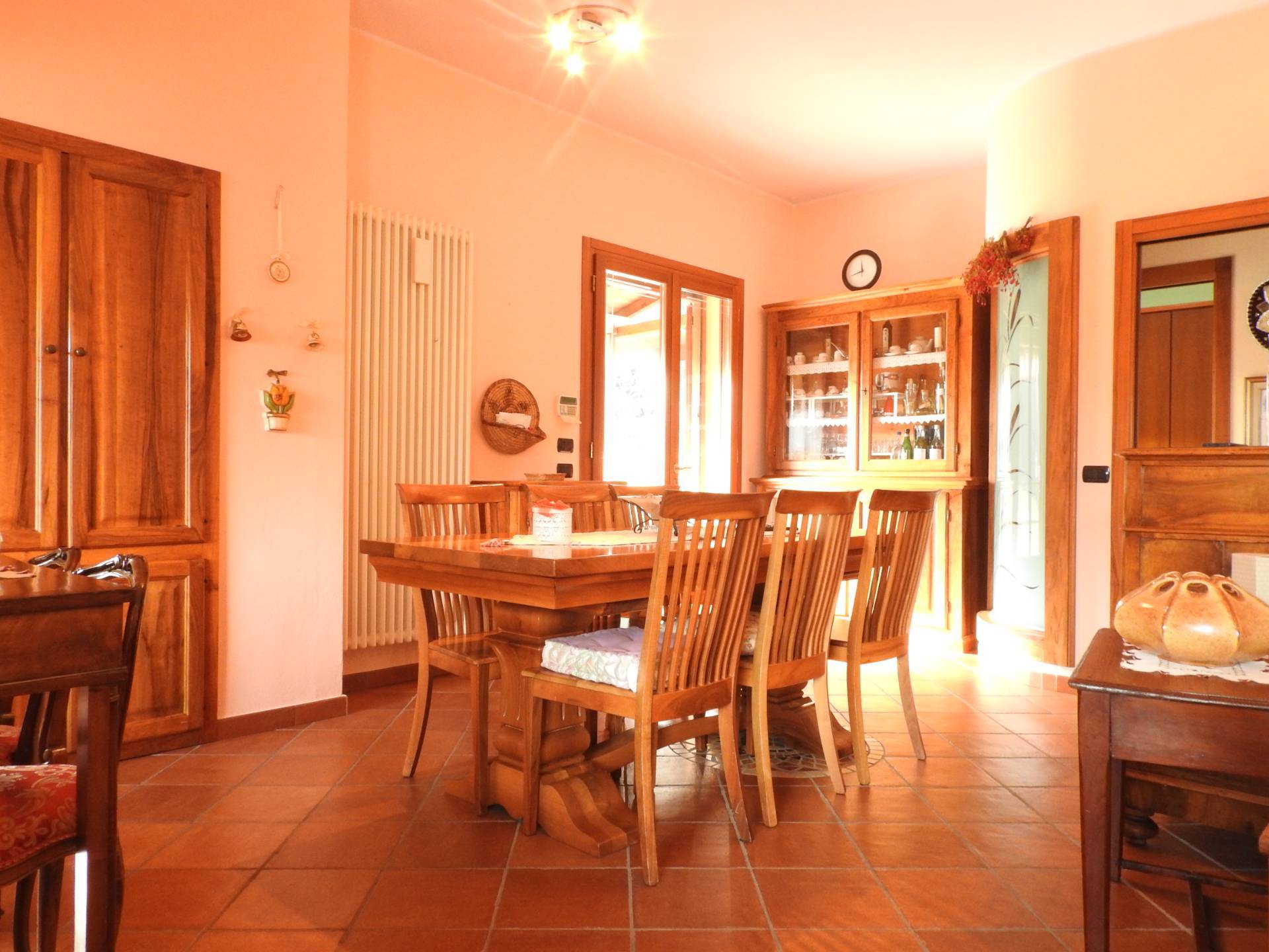 Villetta in vendita a Calco, Arlate