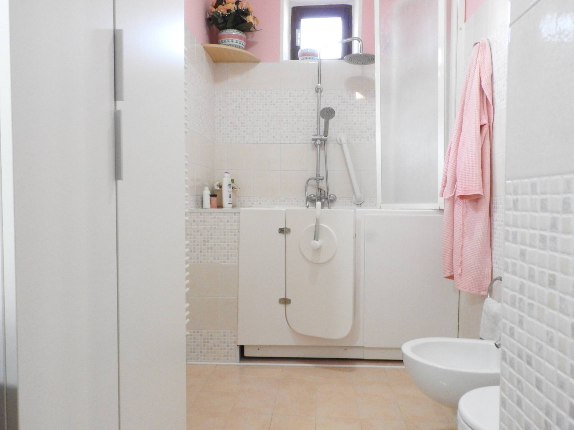 Porzione di casa in vendita a Imbersago, Centrale