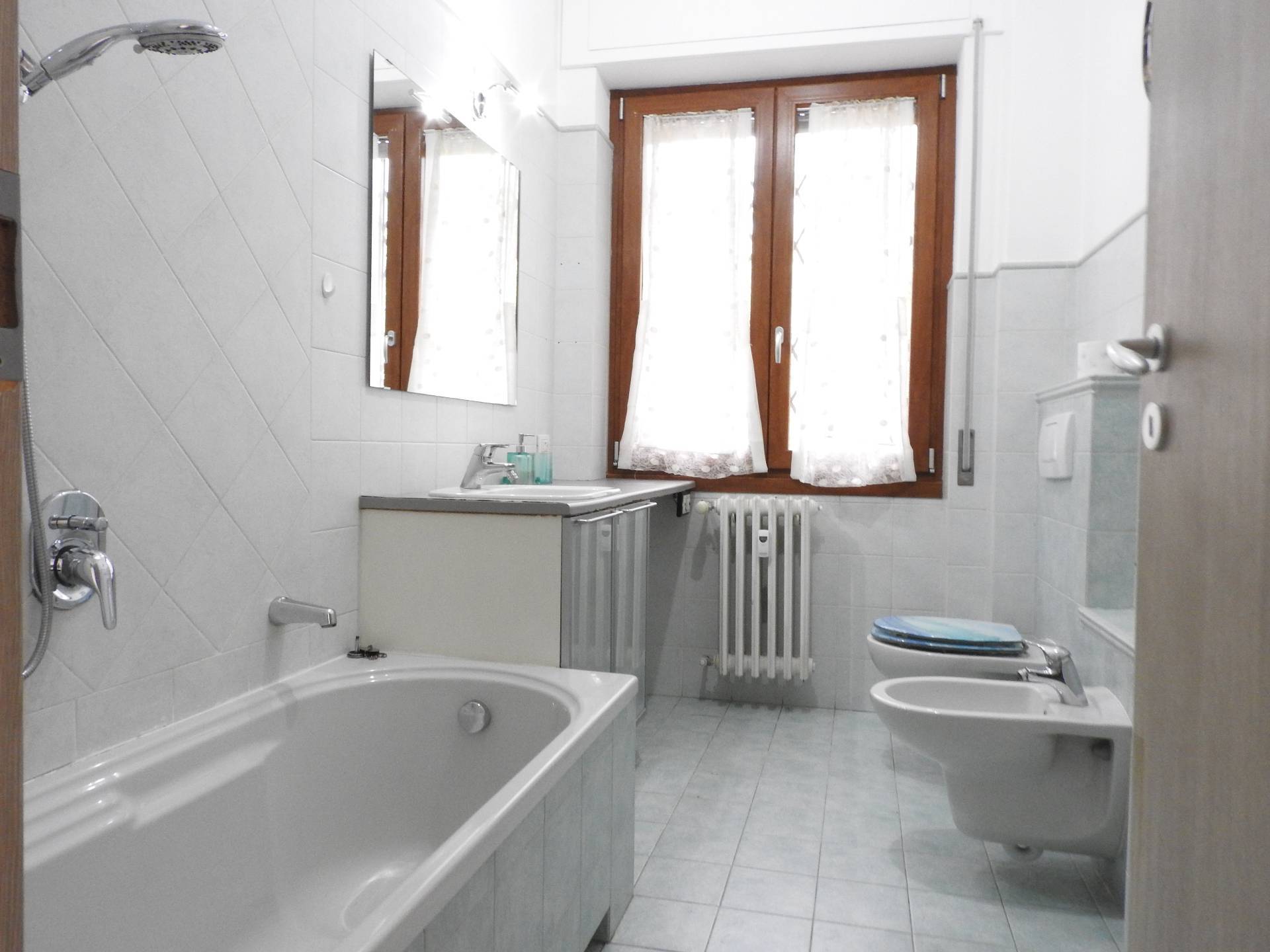 Appartamento in vendita a Merate, Centro