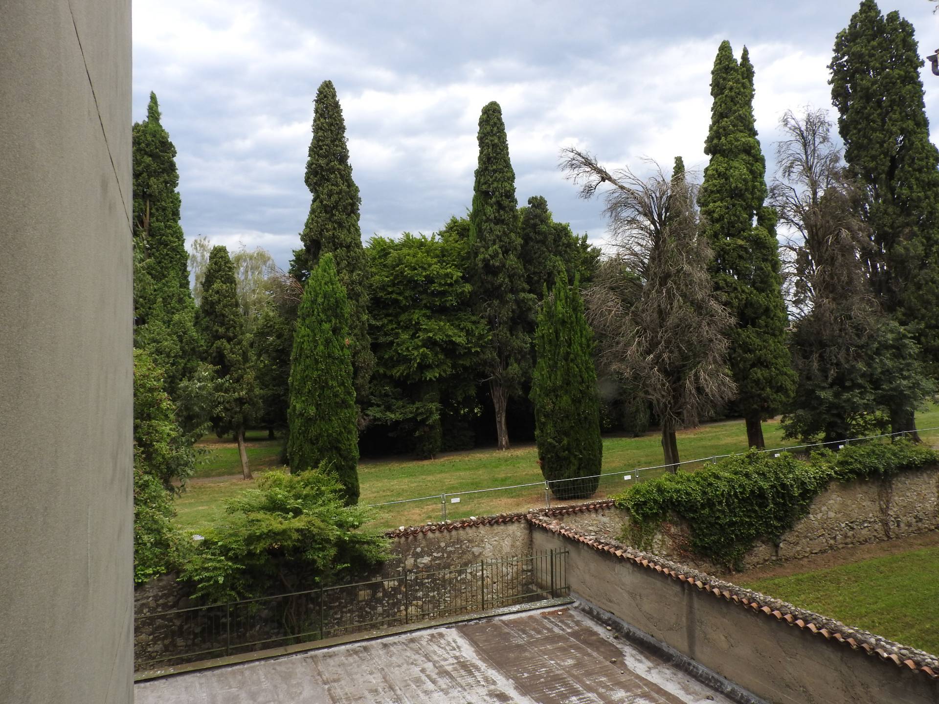 Appartamento in vendita a Merate, Centro