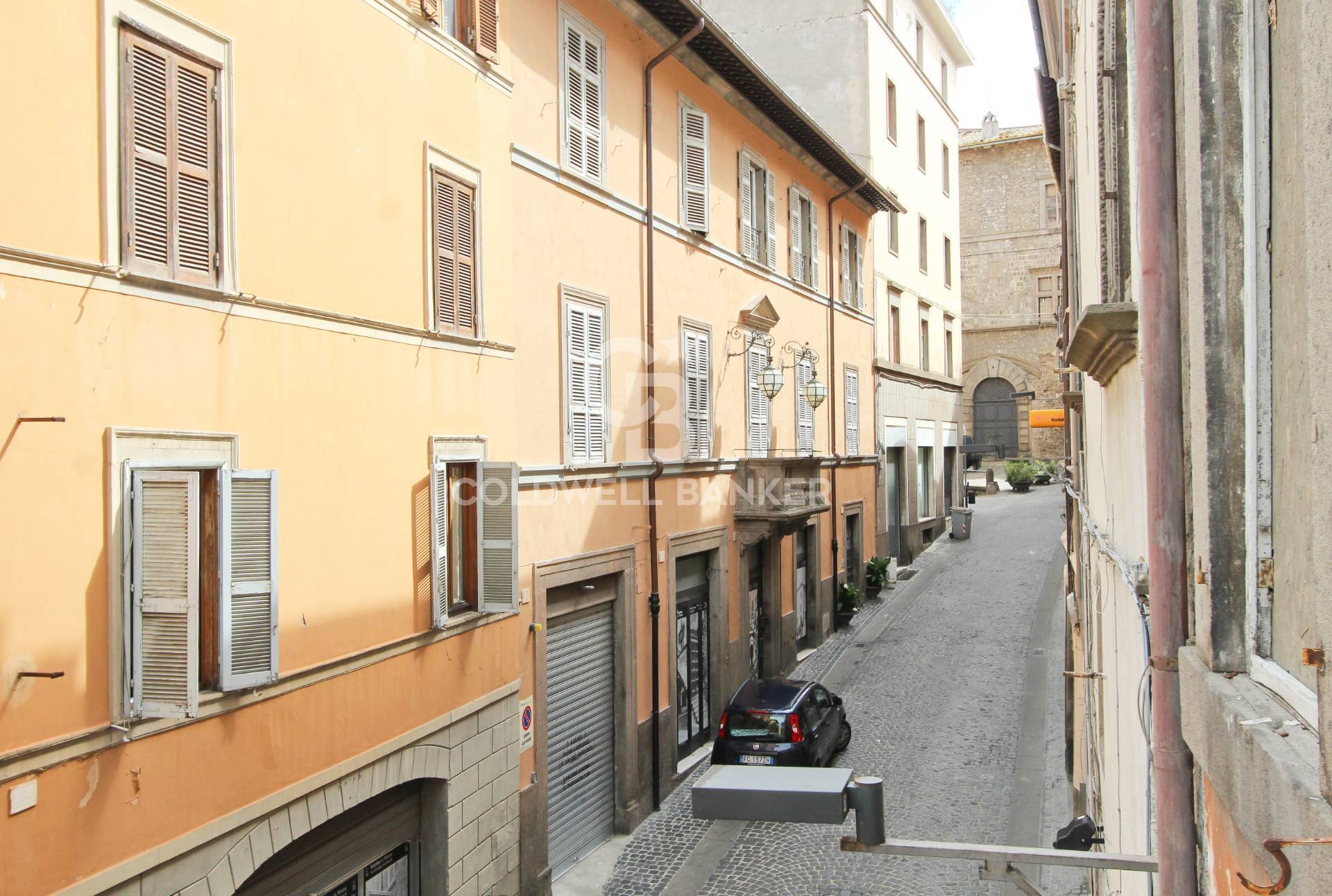 Appartamento in vendita, Viterbo centro