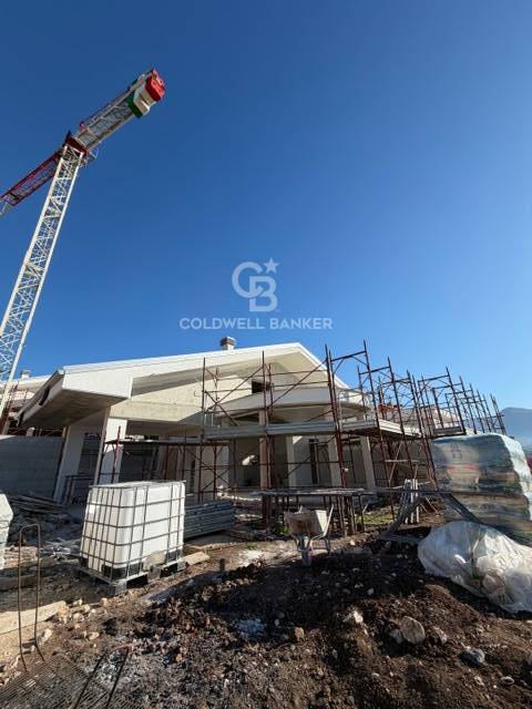 Casa indipendente in vendita a Guidonia Montecelio, Guidonia