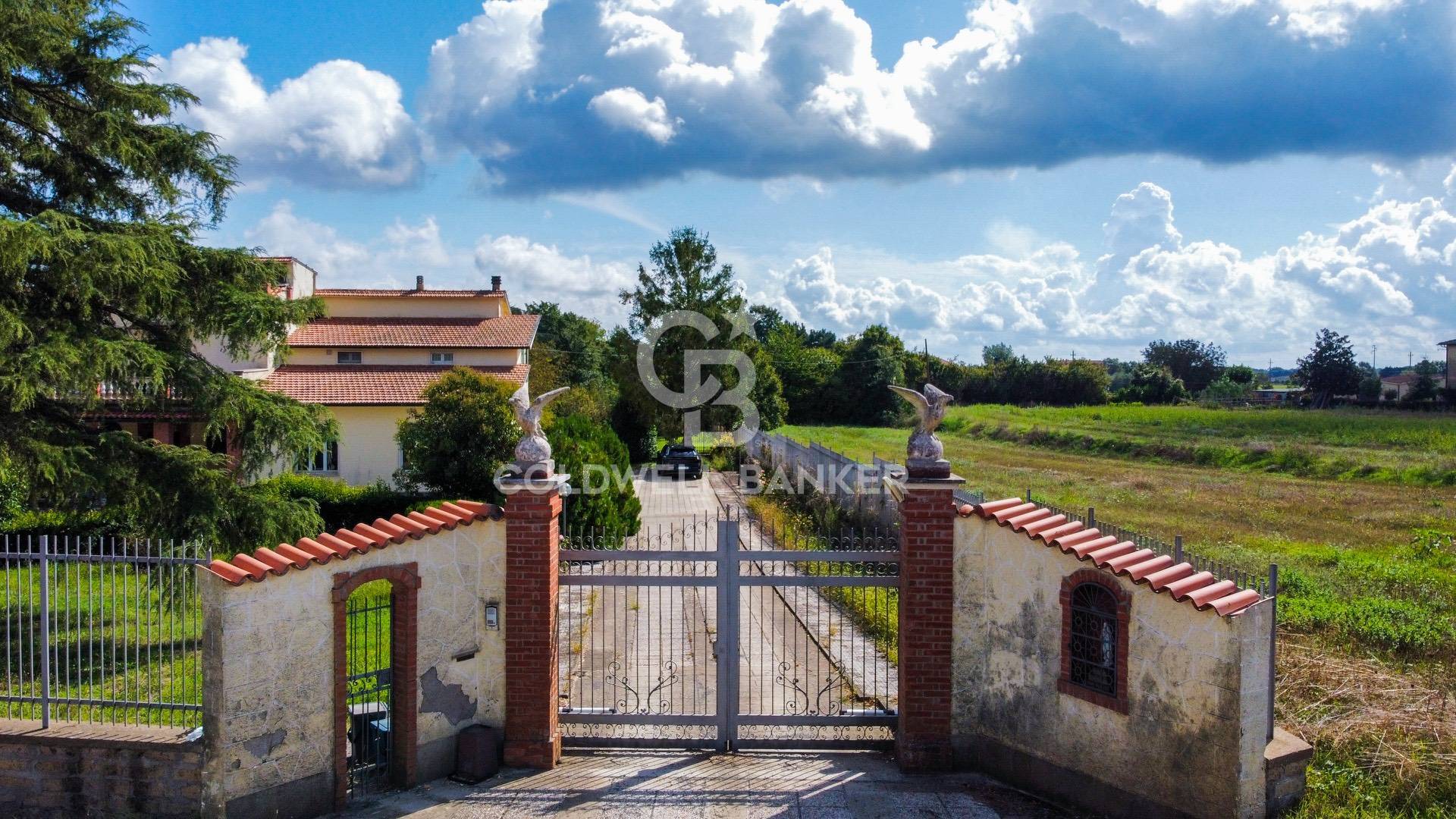 Villa in vendita a Onano