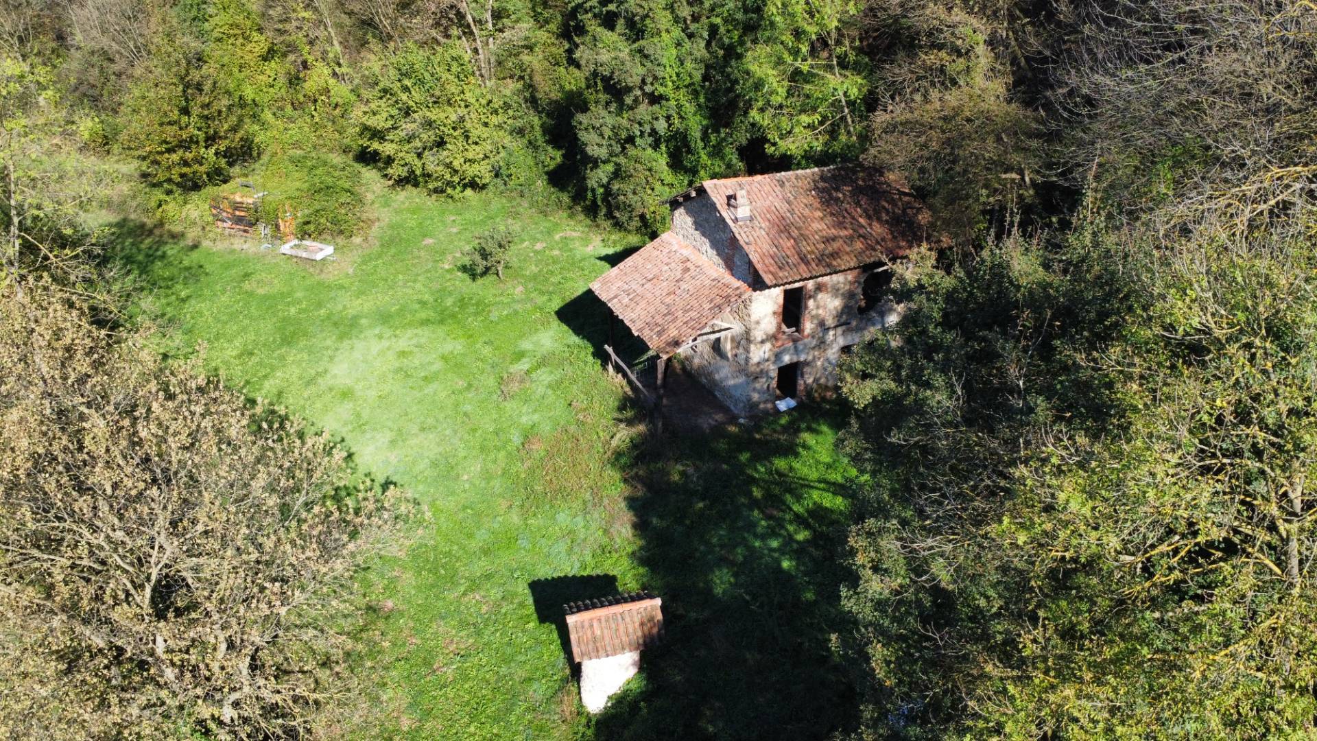 Rustico da ristrutturare, San Michele Mondov tetti casotto