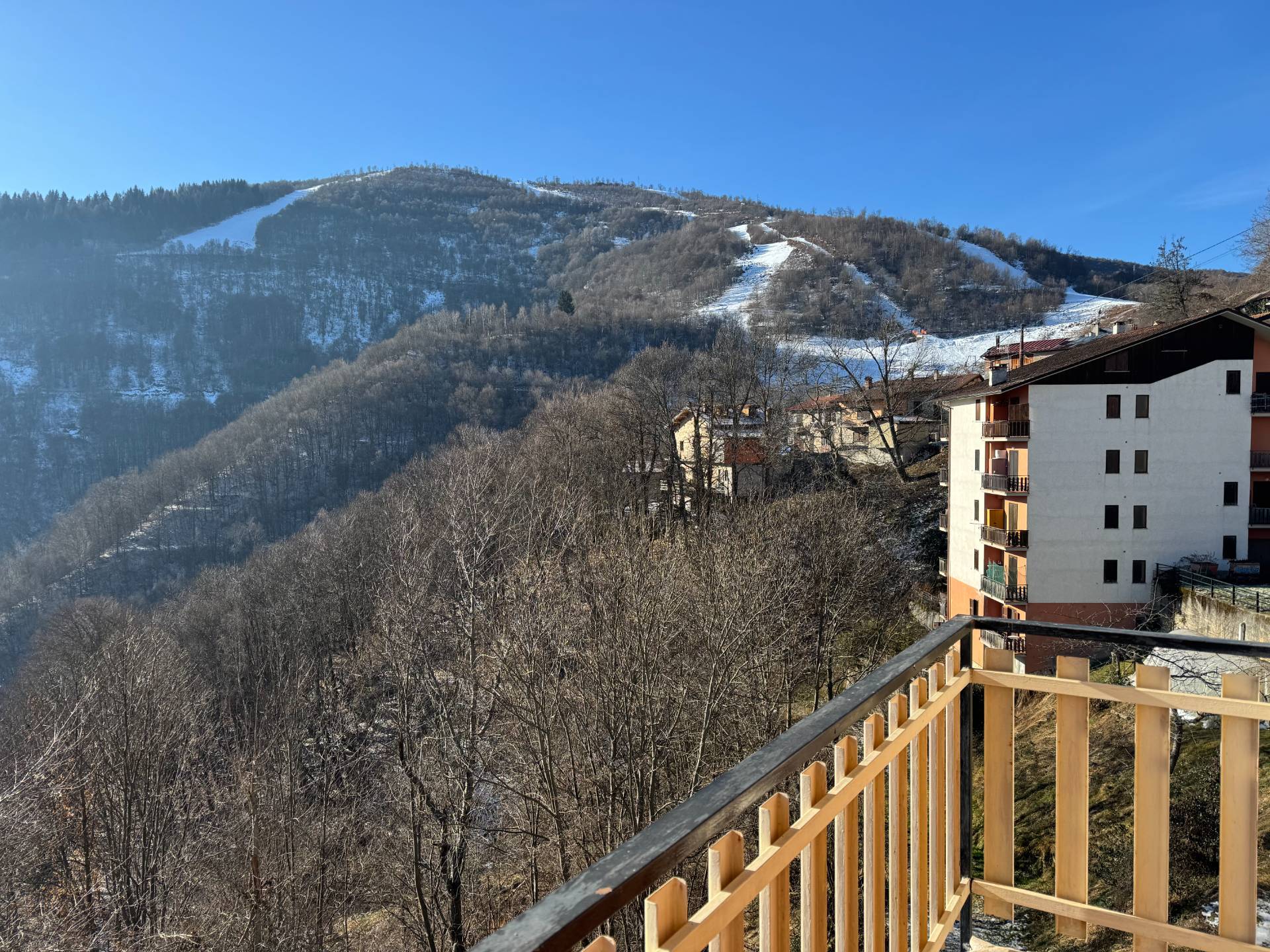 Appartamento in vendita a Roburent, Cardini