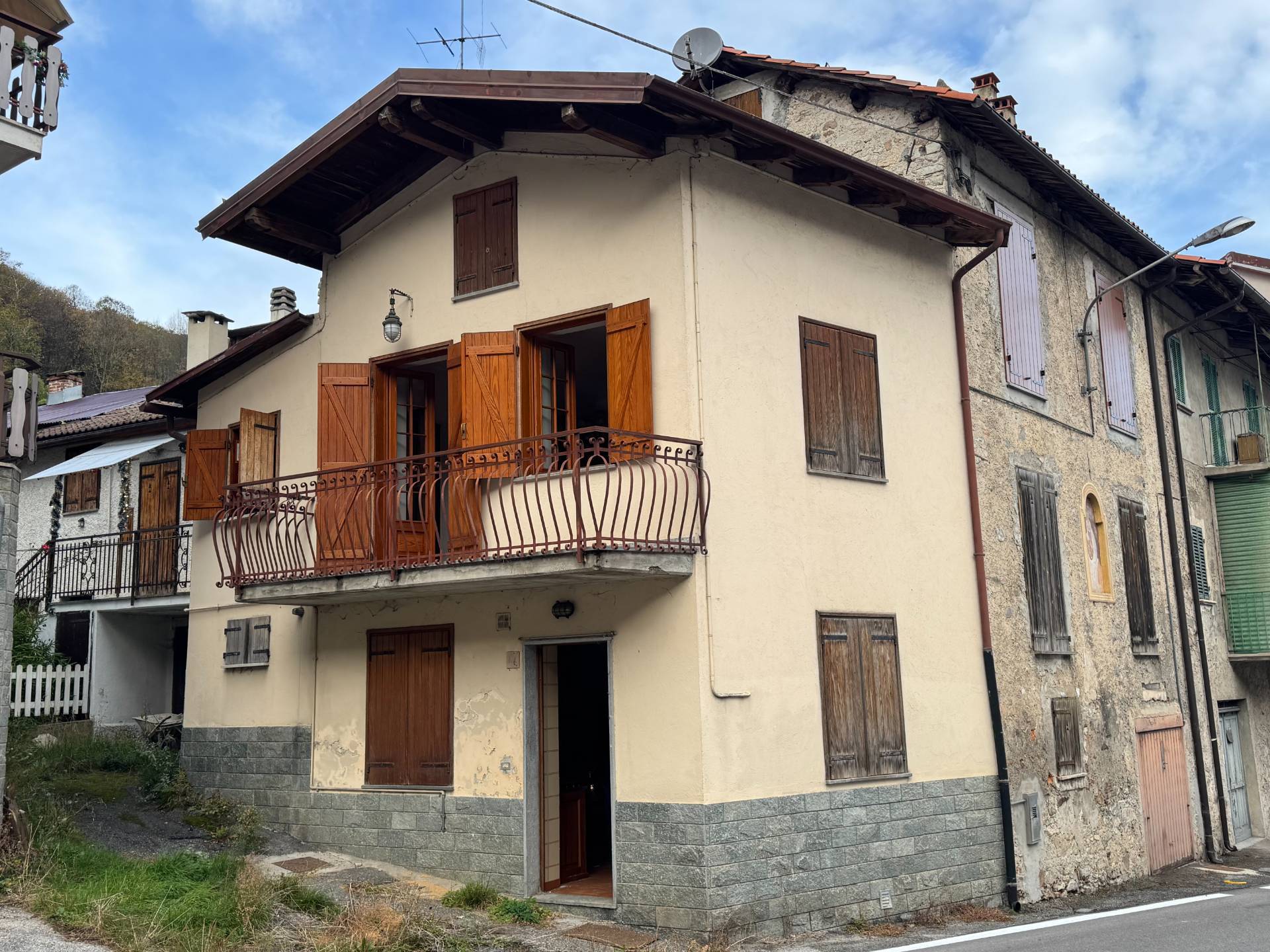 Porzione di casa in vendita a Frabosa Sottana, Centro