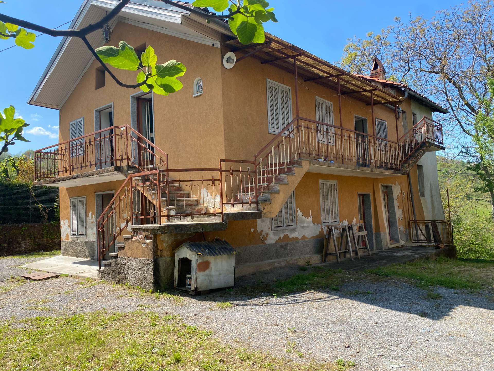 Casa indipendente in vendita a Monastero di Vasco