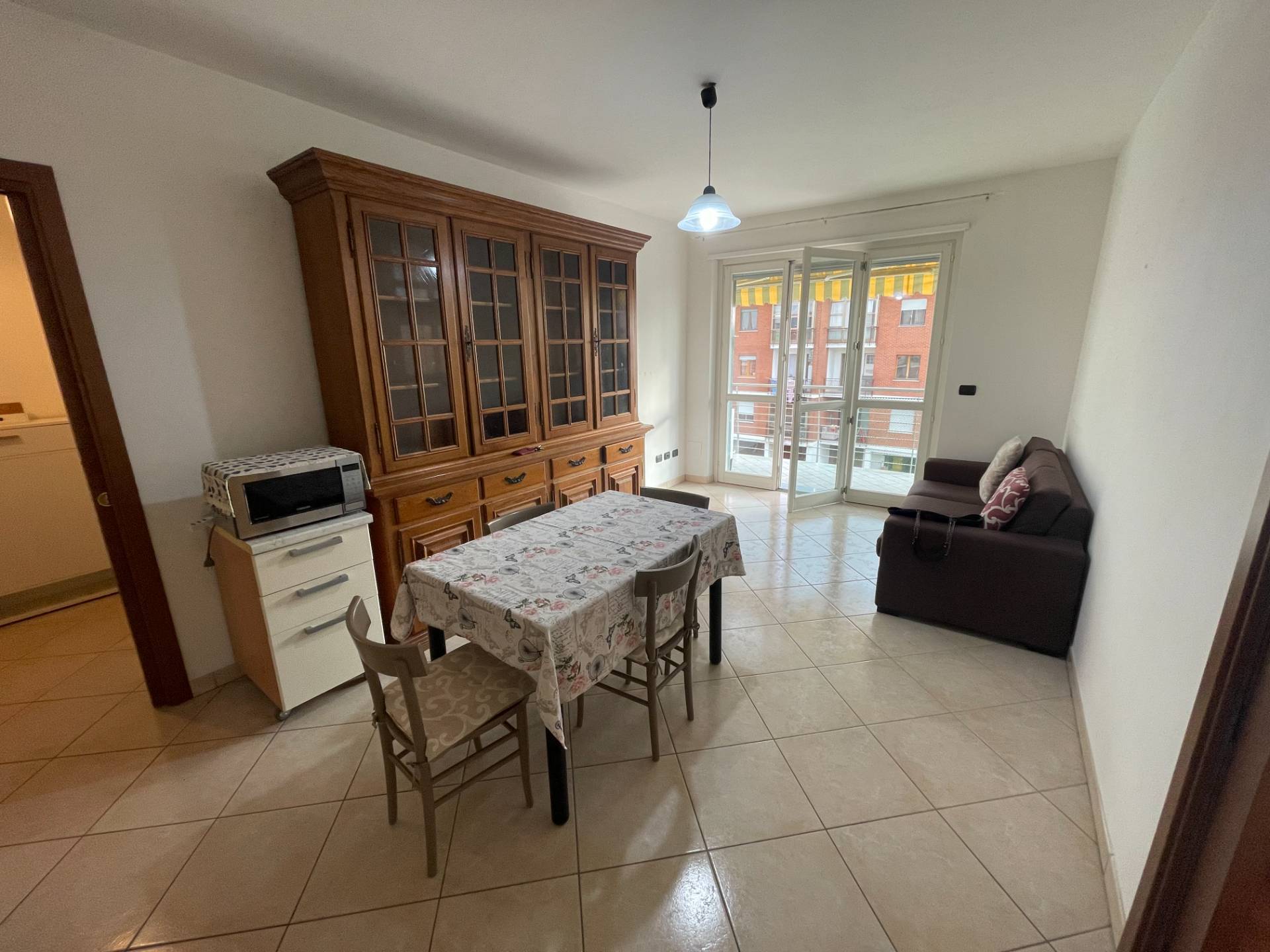 Appartamento in affitto a Carr